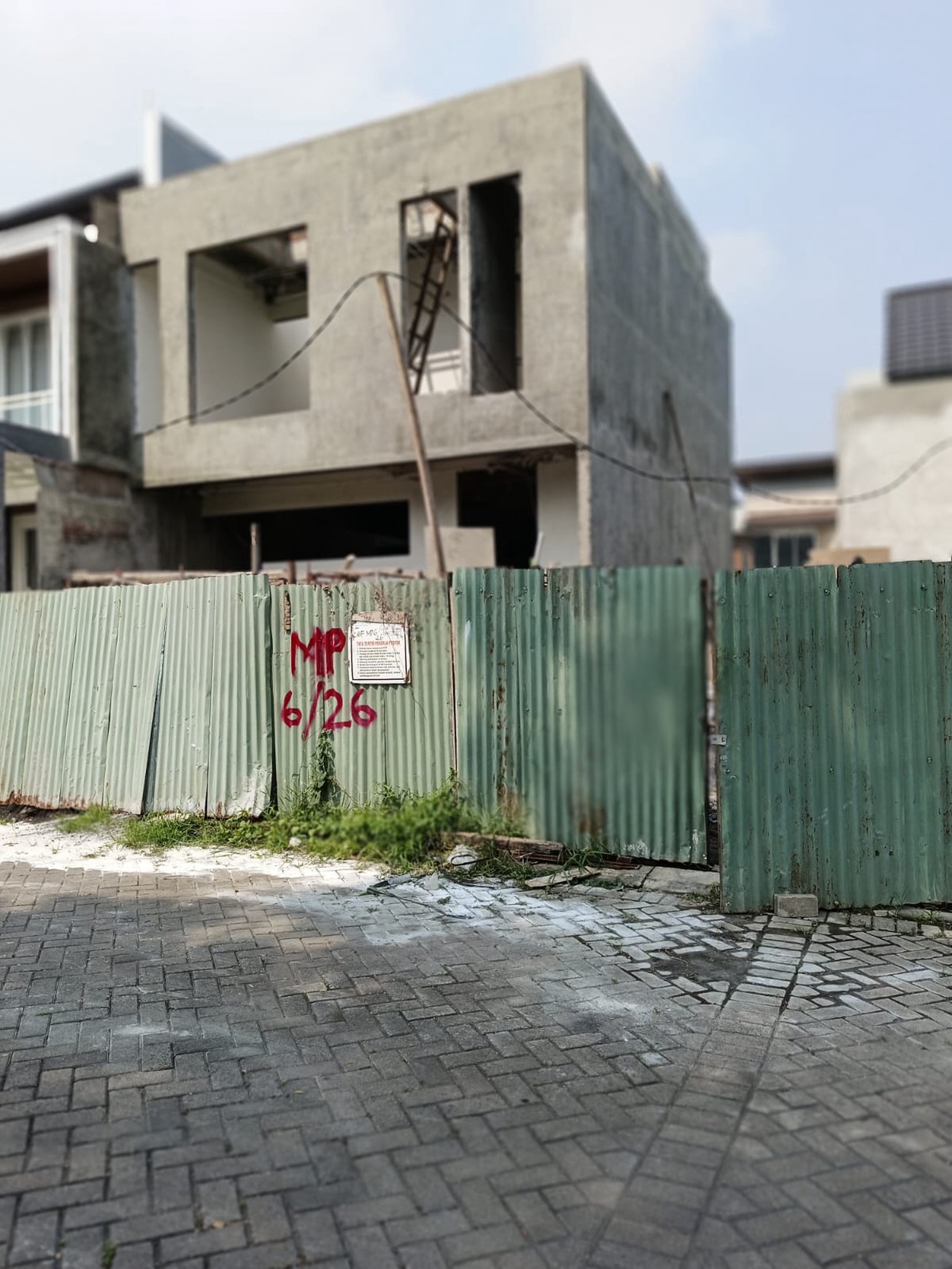 Dijual Rumah Baru 2 Lantai Citraland Surabaya