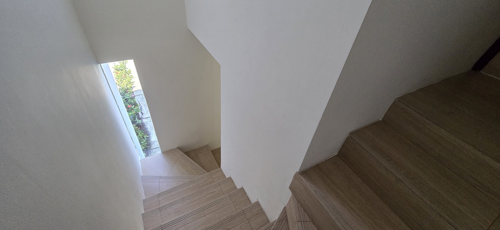 Rumah Modern di Cendana Spark Lippo Cikarang - Siap Huni & Nyaman!