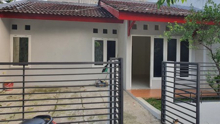 Rumah Bagus Di Komp Perbanas Pondok Ranji Tangerang Selatan
