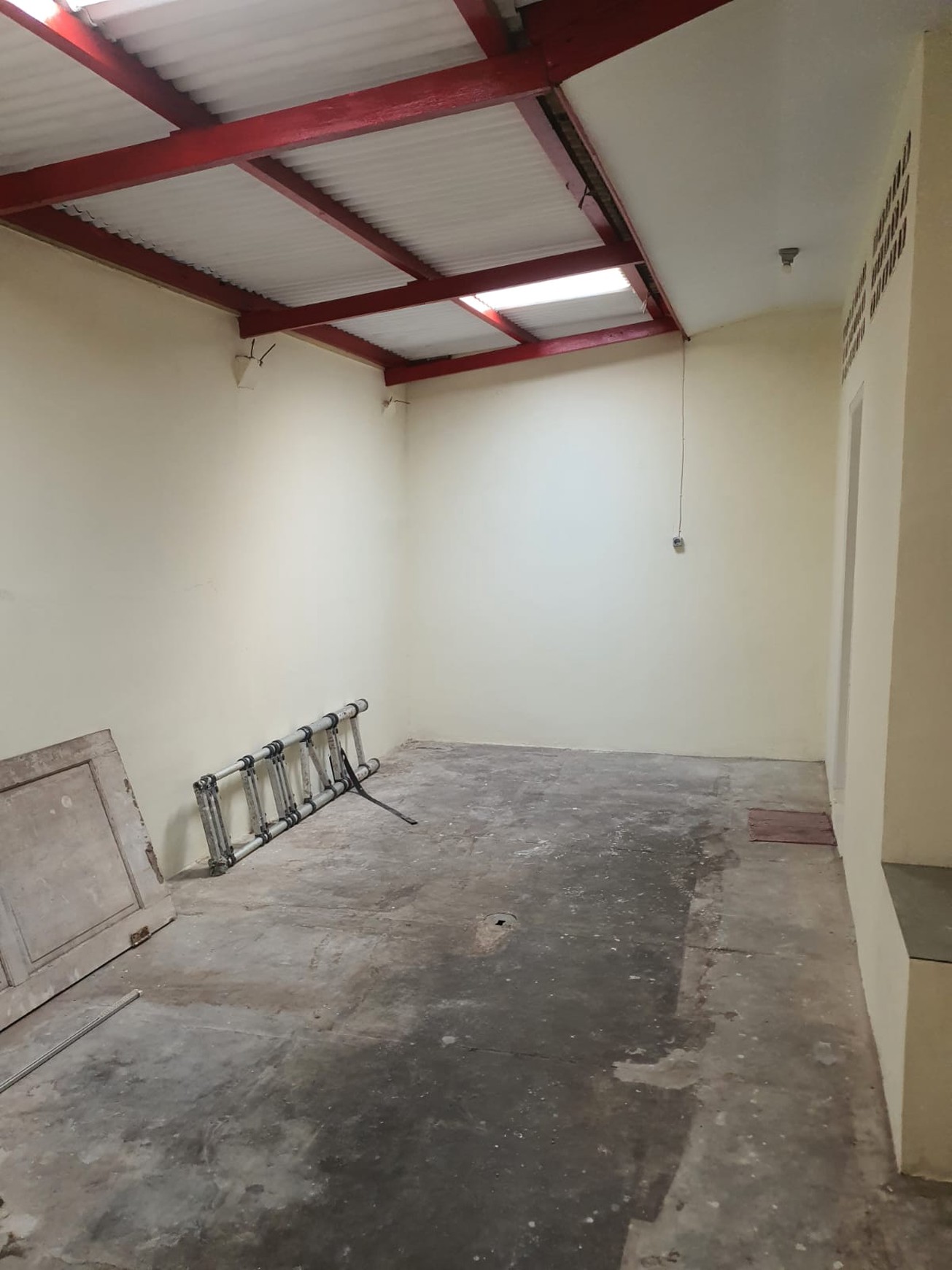 Rumah Bagus Di Komp Perbanas Pondok Ranji Tangerang Selatan