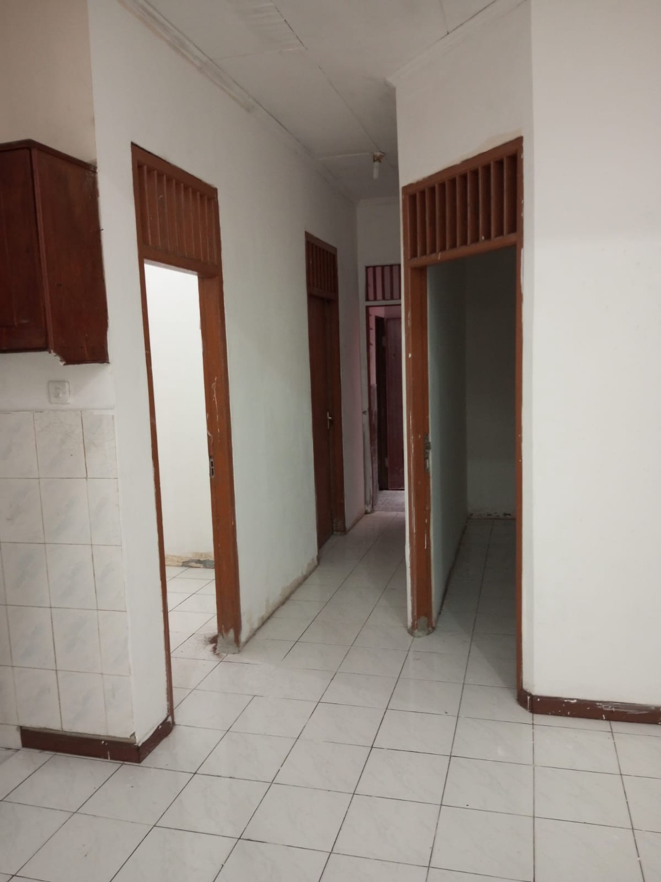 Rumah Bagus Di Komp Perum Kelapa Dua, Jl Sampan Tangerang
