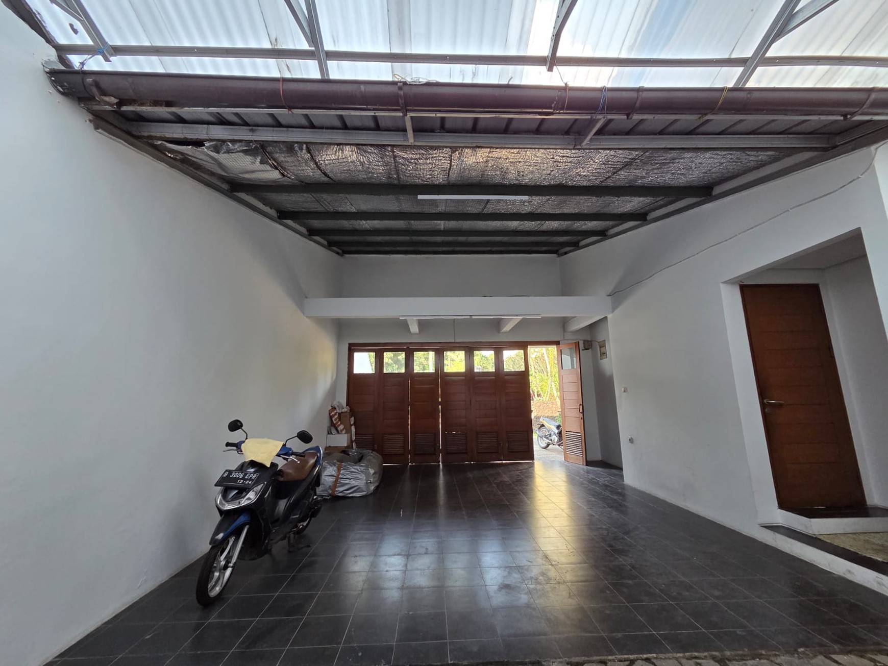 Rumah Mewah dengan lingkungan yang asri di Bintaro Jaya