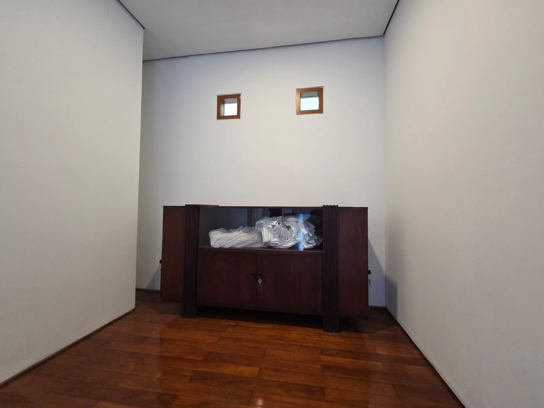 Rumah Mewah dengan lingkungan yang asri di Bintaro Jaya