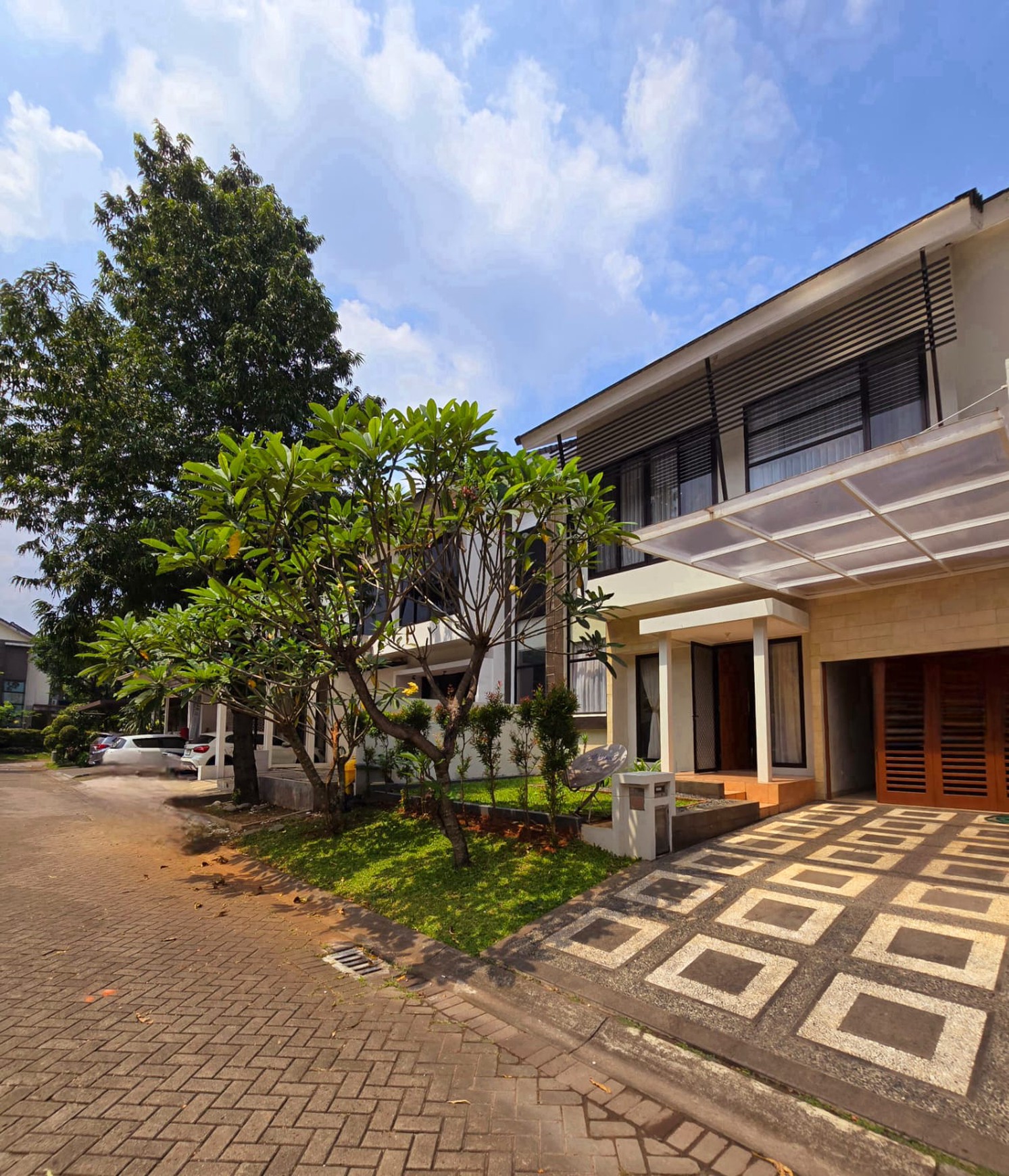 Rumah Bagus Siap Huni Di Discovery Bintaro Jaya Sektor 9