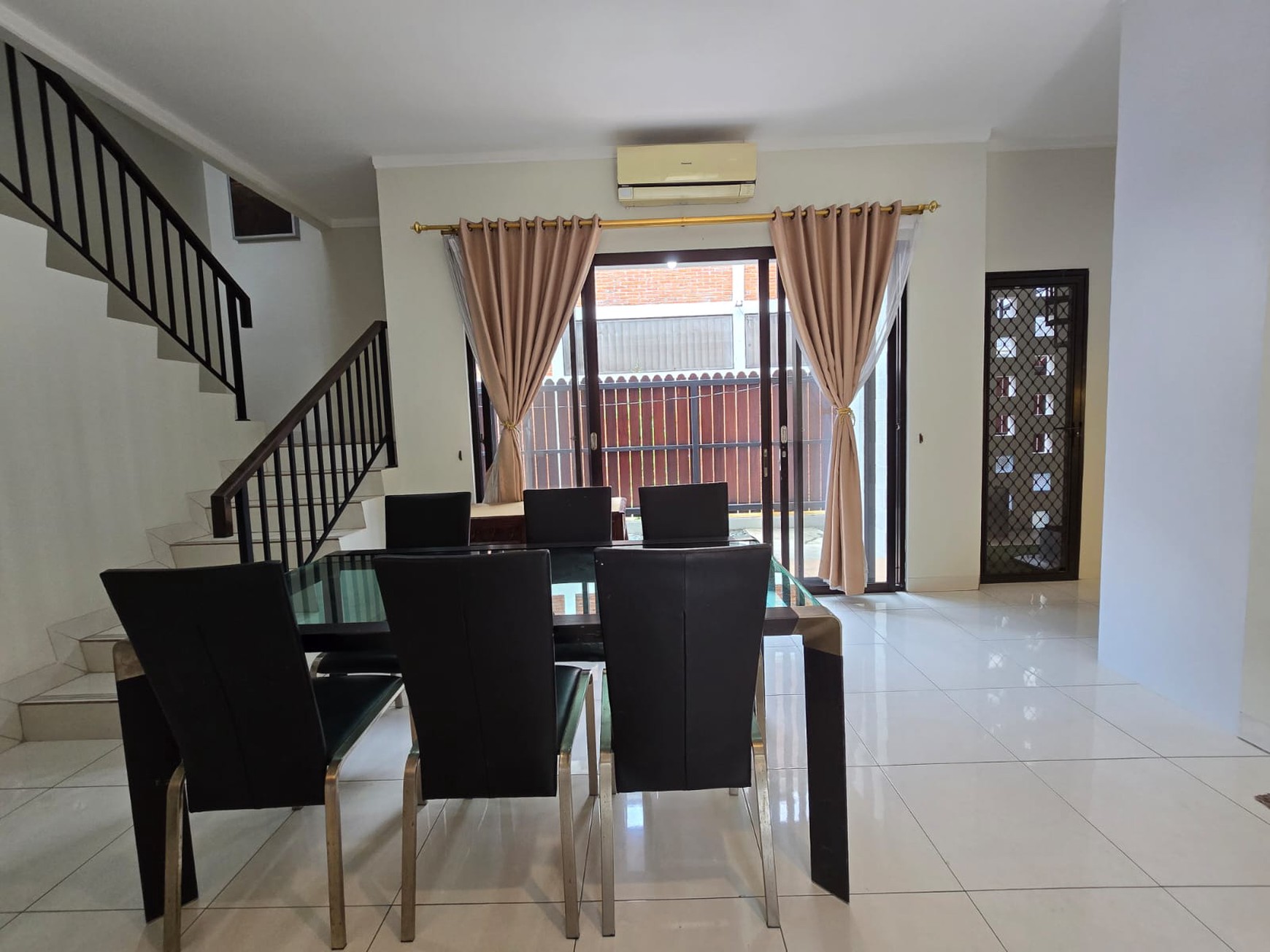 Rumah Bagus Siap Huni Di Discovery Bintaro Jaya Sektor 9