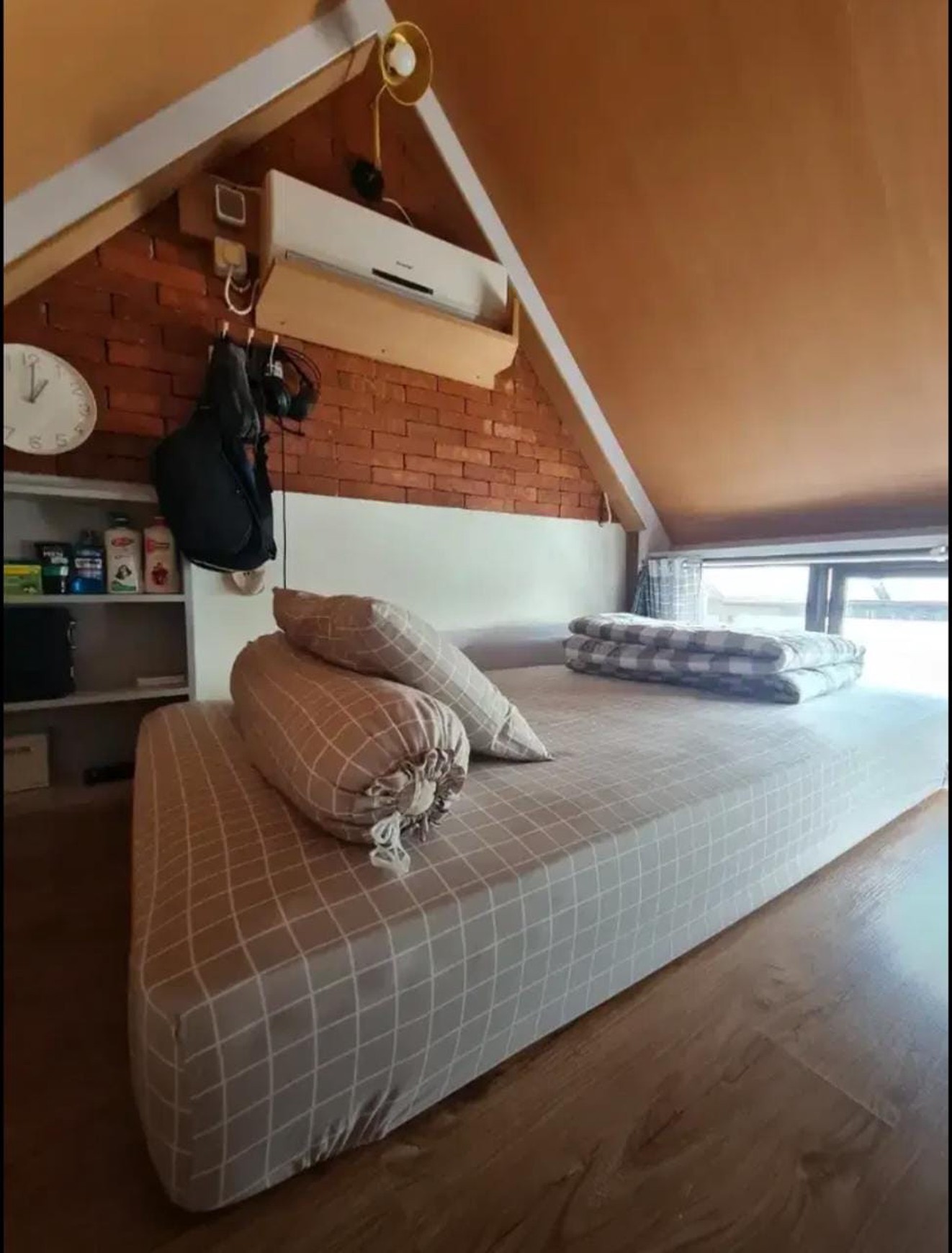 Rumah cantik siap huni Lokasi stratgis di Delatinos BSD