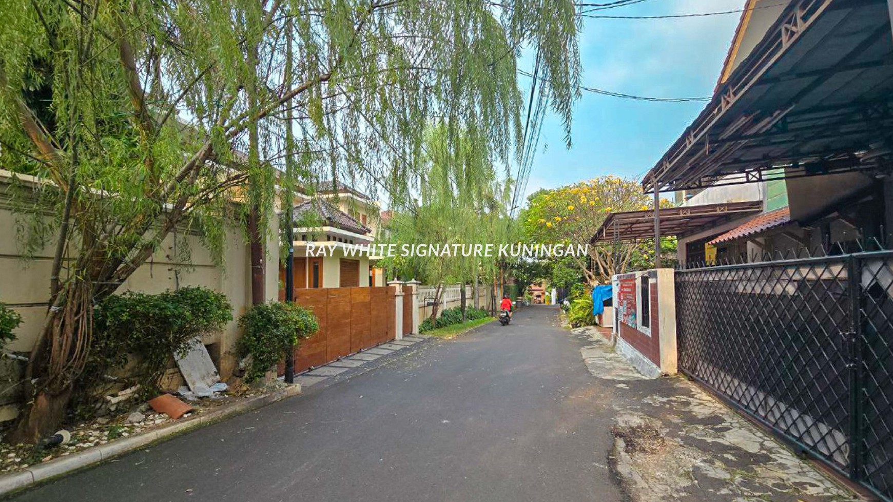 Dijual Tanah Dan Bangunan Di Cilandak Barat Lokasi Dekat Fatmawati Raya 