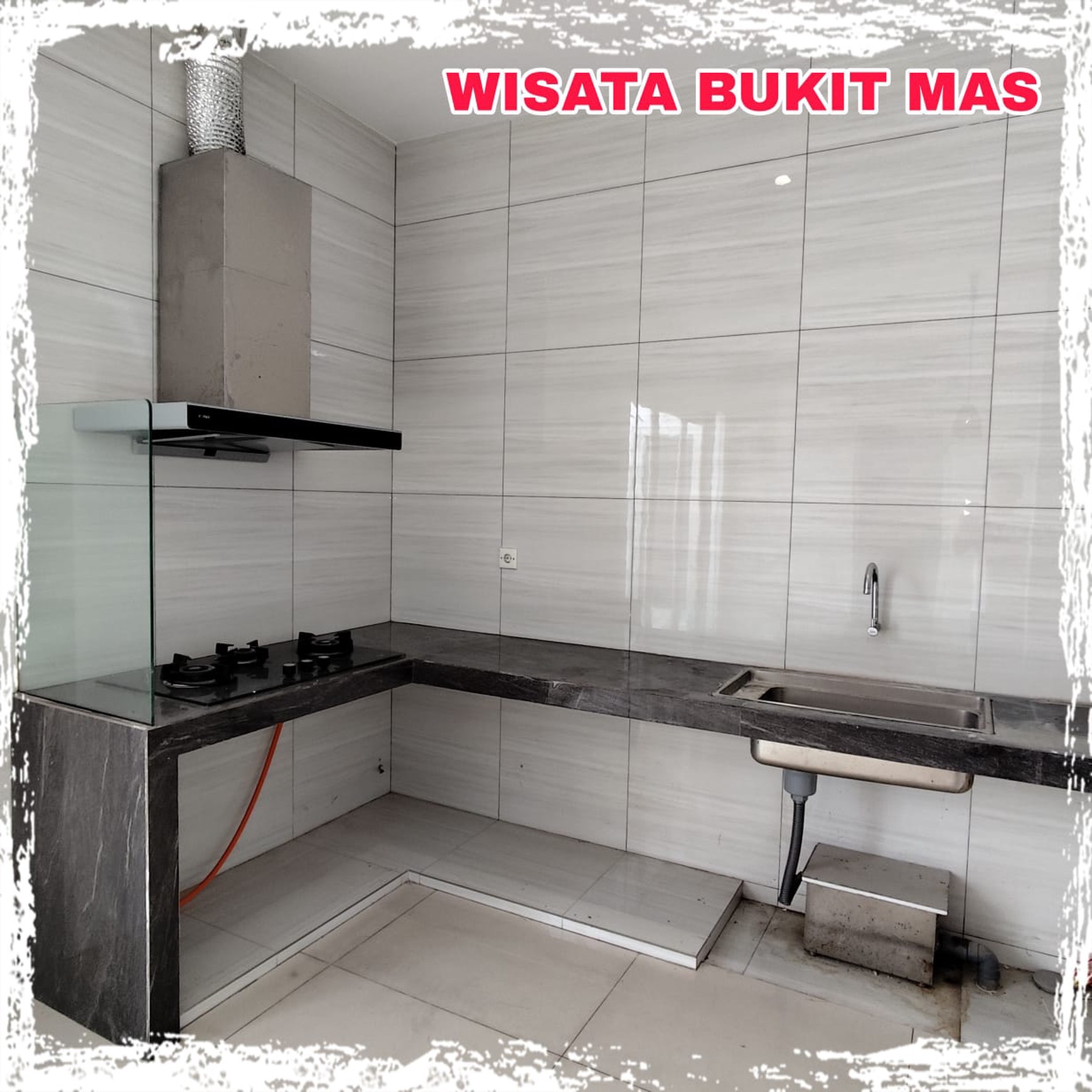 Dijual Rumah Minimalis 2 Lt Wisata Bukit Mas II  Cluster Du Louvre Surabaya Barat