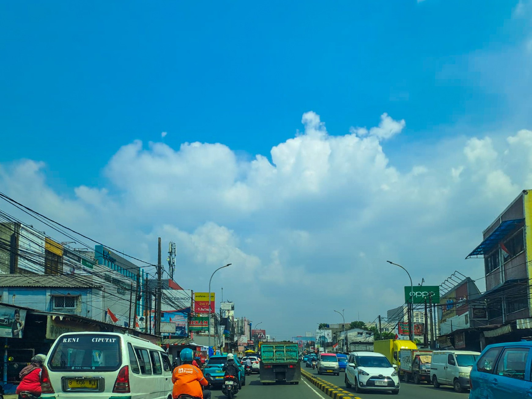 RUKO STRATEGIS JL OTISTA CIPUTAT, DEKAT JALAN TOL, AREA BISNIS JALAN DEWI SARTIKA