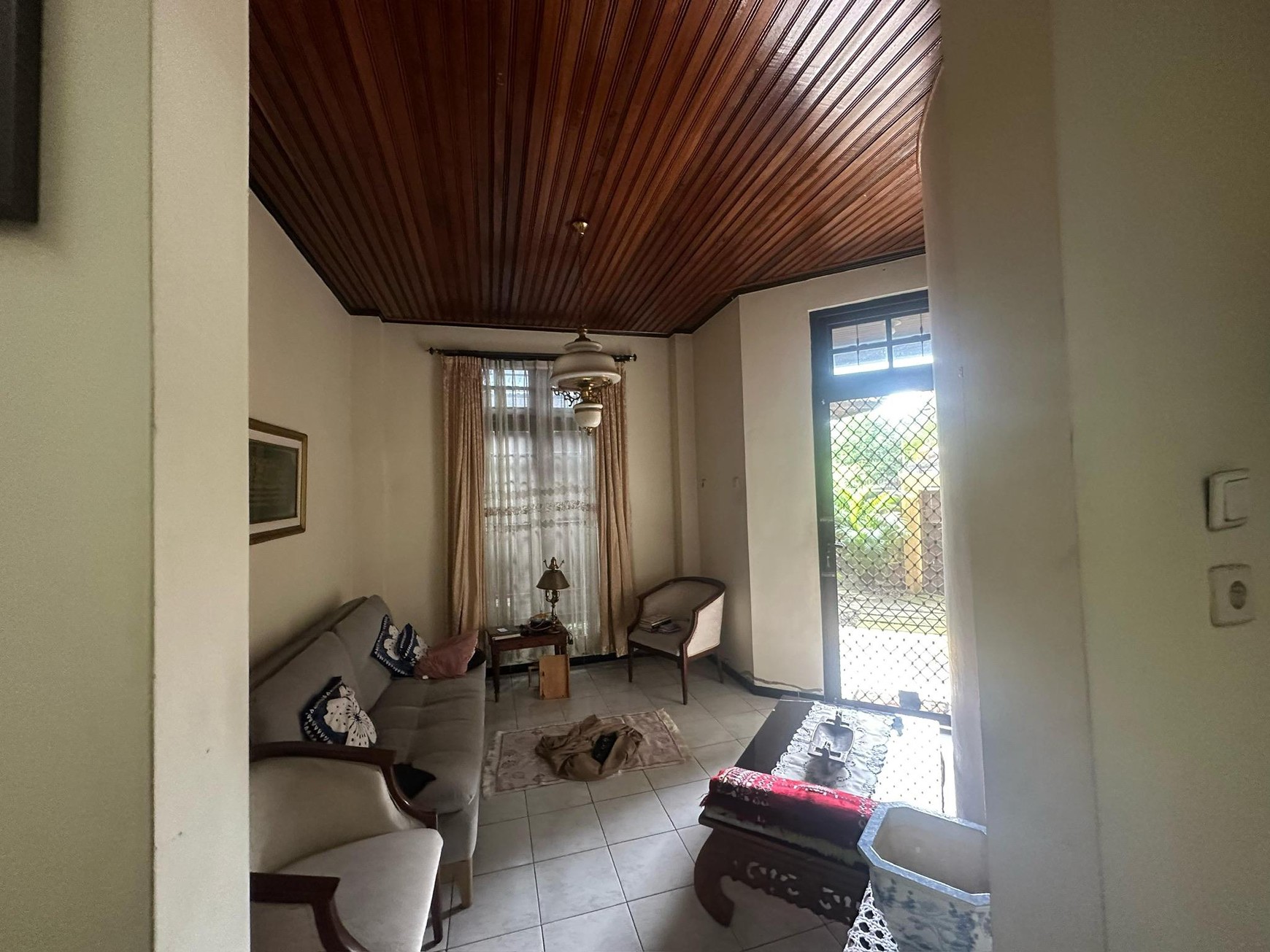 Rumah Hitung Tanah Area Cipete