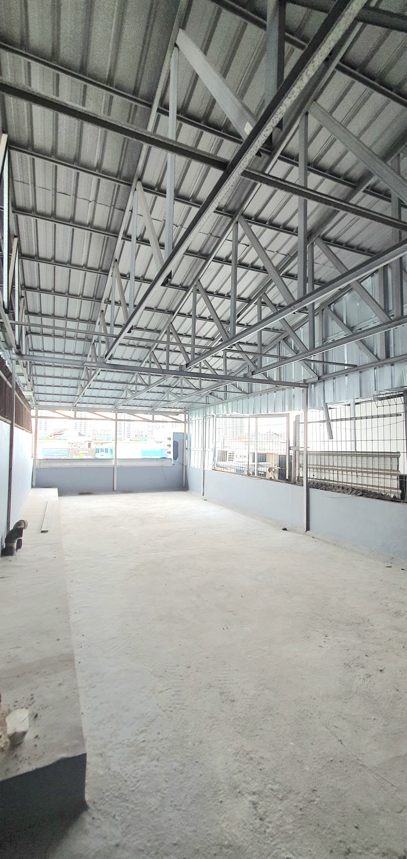 Ruko Artha Gading Boulevard depan Kirana, Kelapa Gading. Rapih, bersih, siap pakai. Selesai renovasi akhir 2024