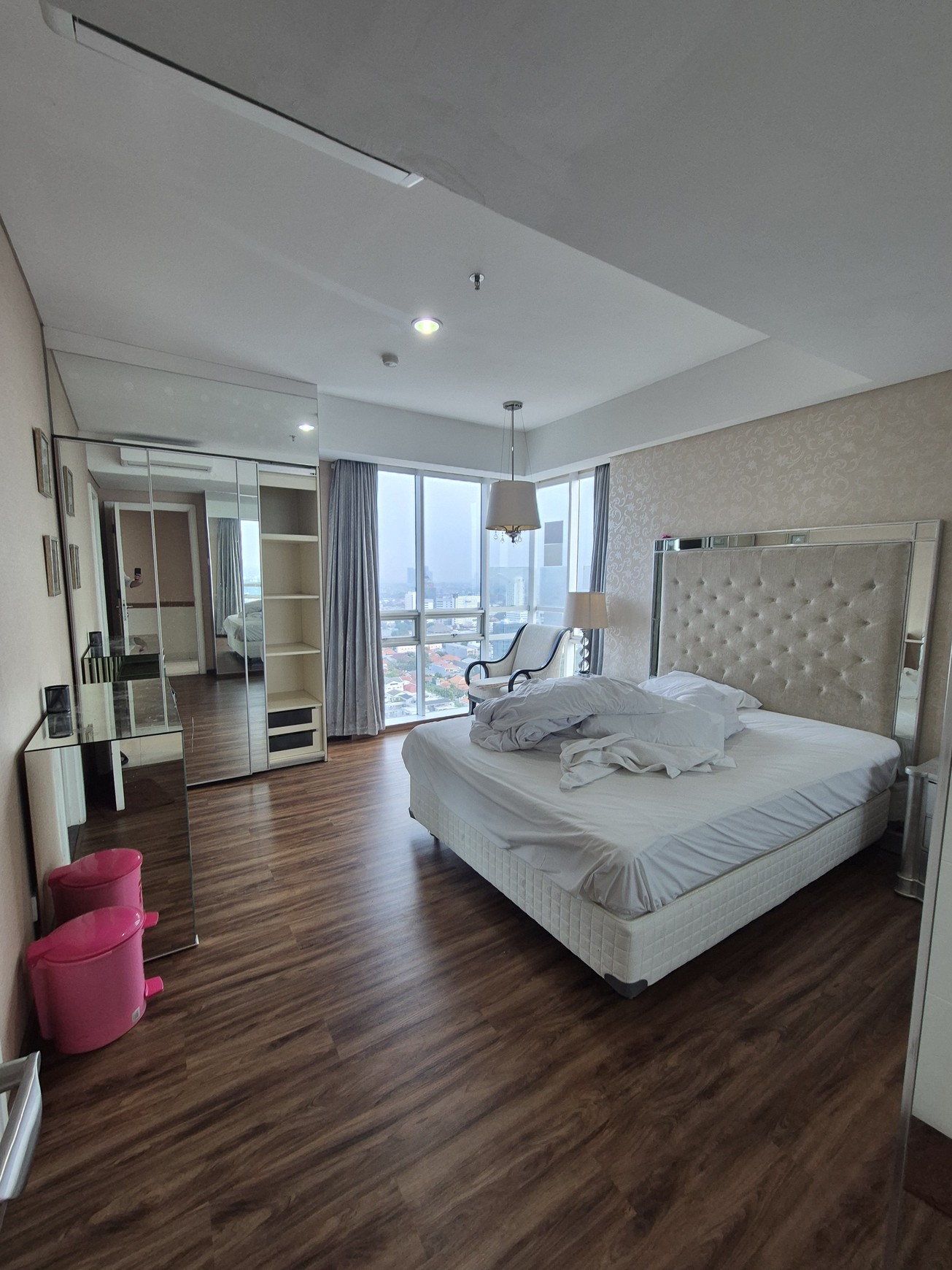 Apartemen Trillium SIAP HUNI full furnished 3BR TOWER B Surabaya Pusat