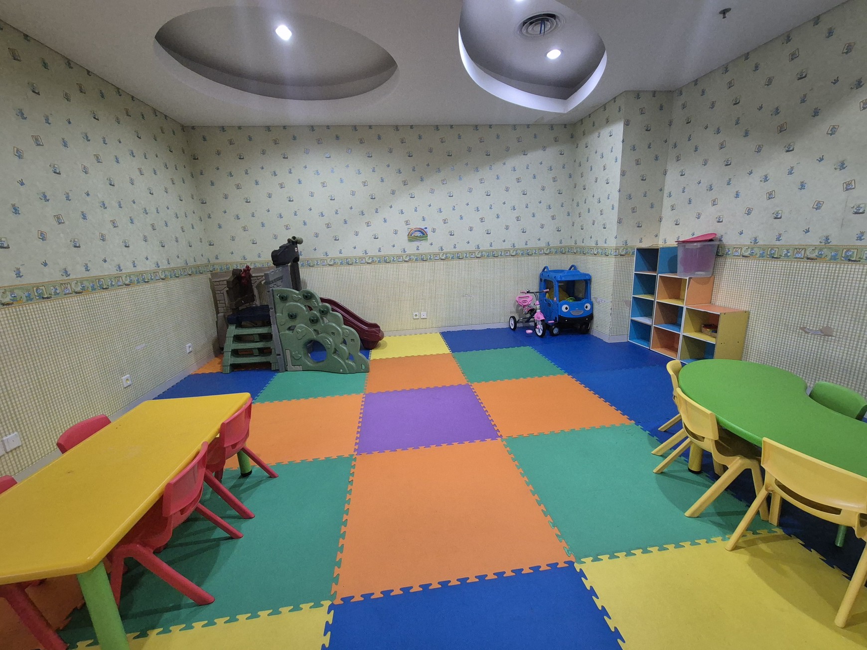 Apartemen Trillium SIAP HUNI full furnished 3BR TOWER B Surabaya Pusat