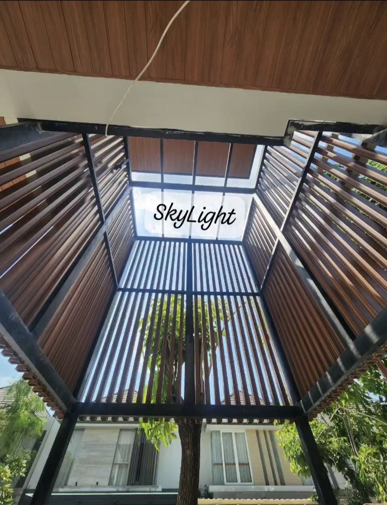 DIJUAL RUMAH BARU MODERN Tropical Balinese, CitraLand Utama, Surabaya Barat