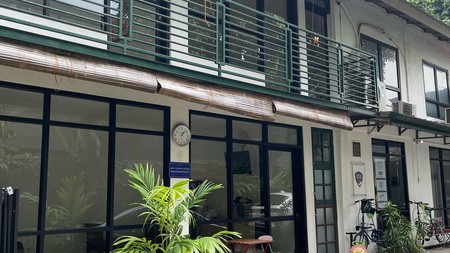 Rumah Bagus DI Jl Nusa Jaya Pondok Ranji Tangerang Selatan