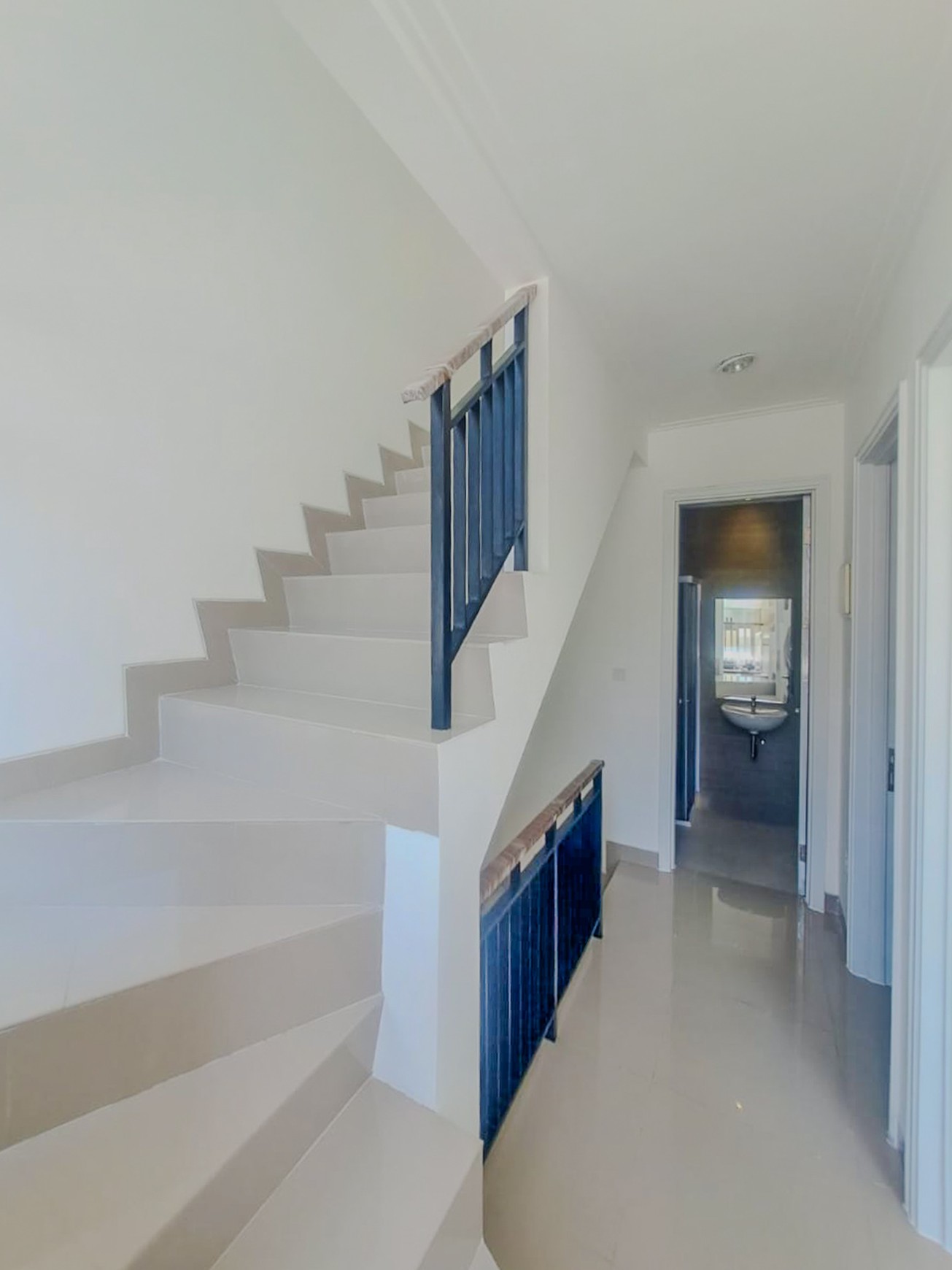 RUMAH SIAP HUNI SEDAYU CITY, CLUSTER WINTERVILLE, DEKAT CAKUNG, KELAPA GADING, SUNTER
