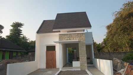 RUMAH (15 UNIT) DALAM PERUMAHAN AREA DEKAT RSUD SLEMAN.