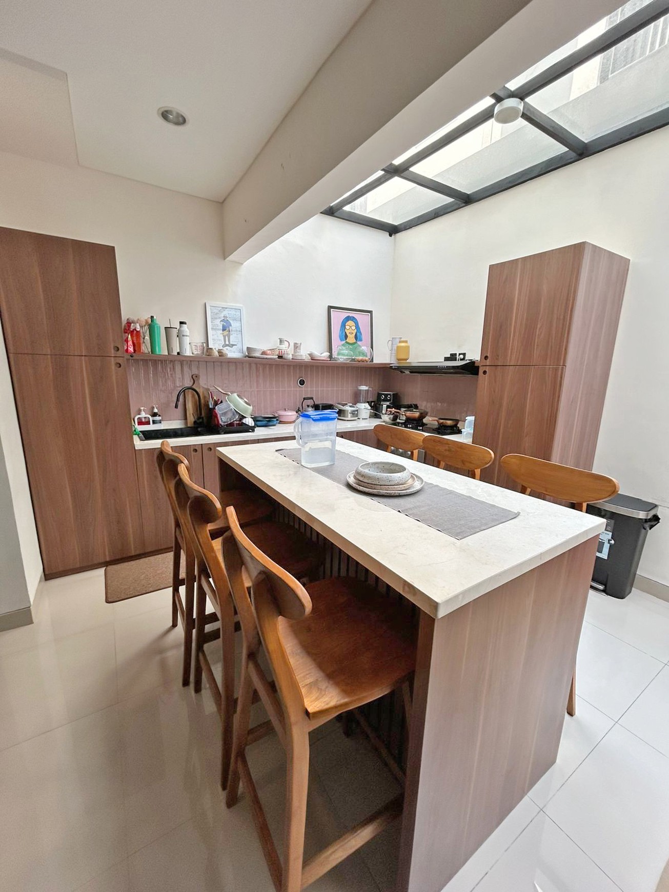 Rumah Minimalis Modern 3 Lantai di Provence Suites BSD City