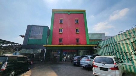Ruko 4,5 Lantai Lokasi di Jl. Pahlawan Revolusi sangat cocok untuk usaha di area Premium Jakarta Timur