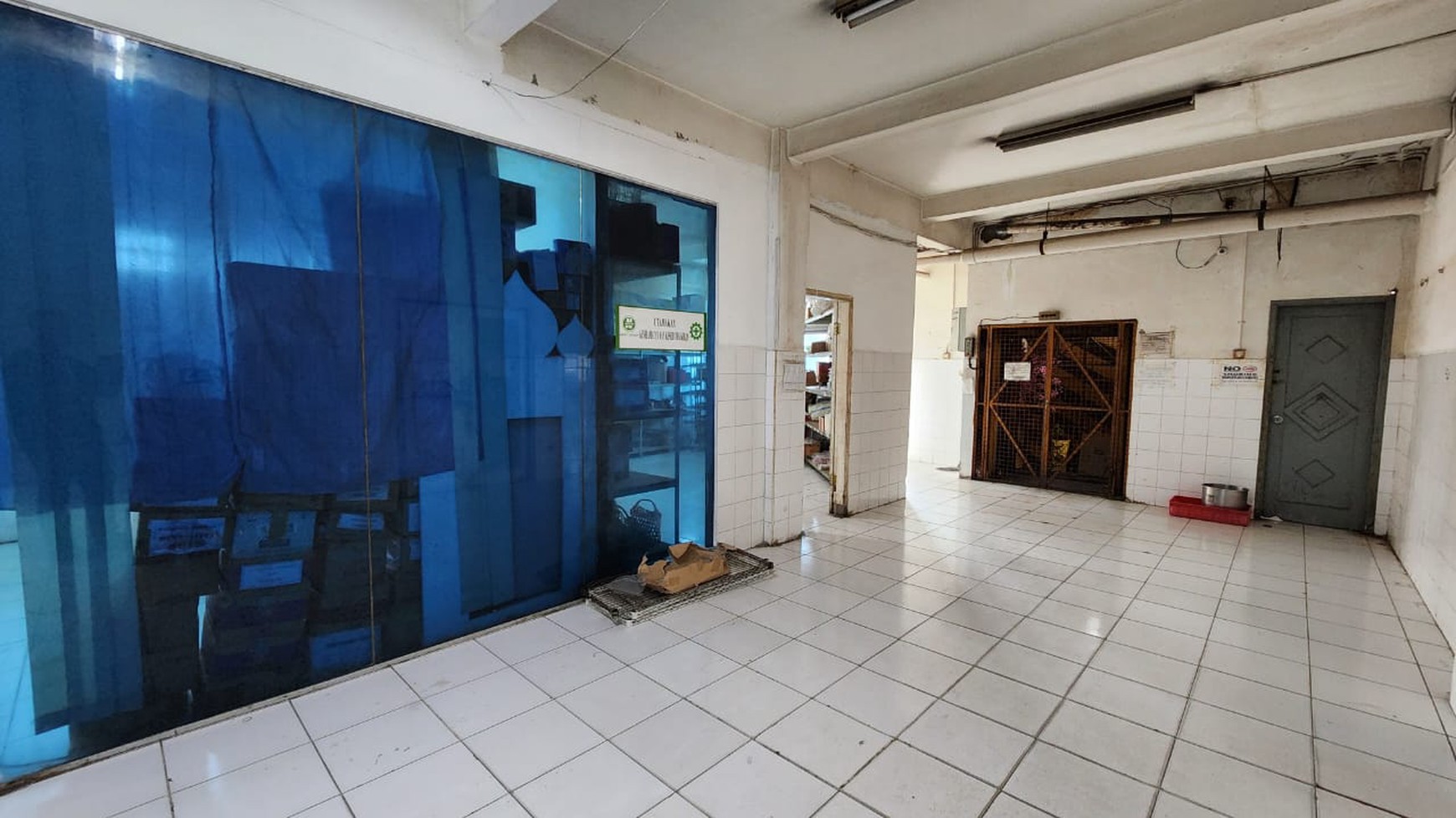 Ruko 4,5 Lantai Lokasi di Jl. Pahlawan Revolusi sangat cocok untuk usaha di area Premium Jakarta Timur