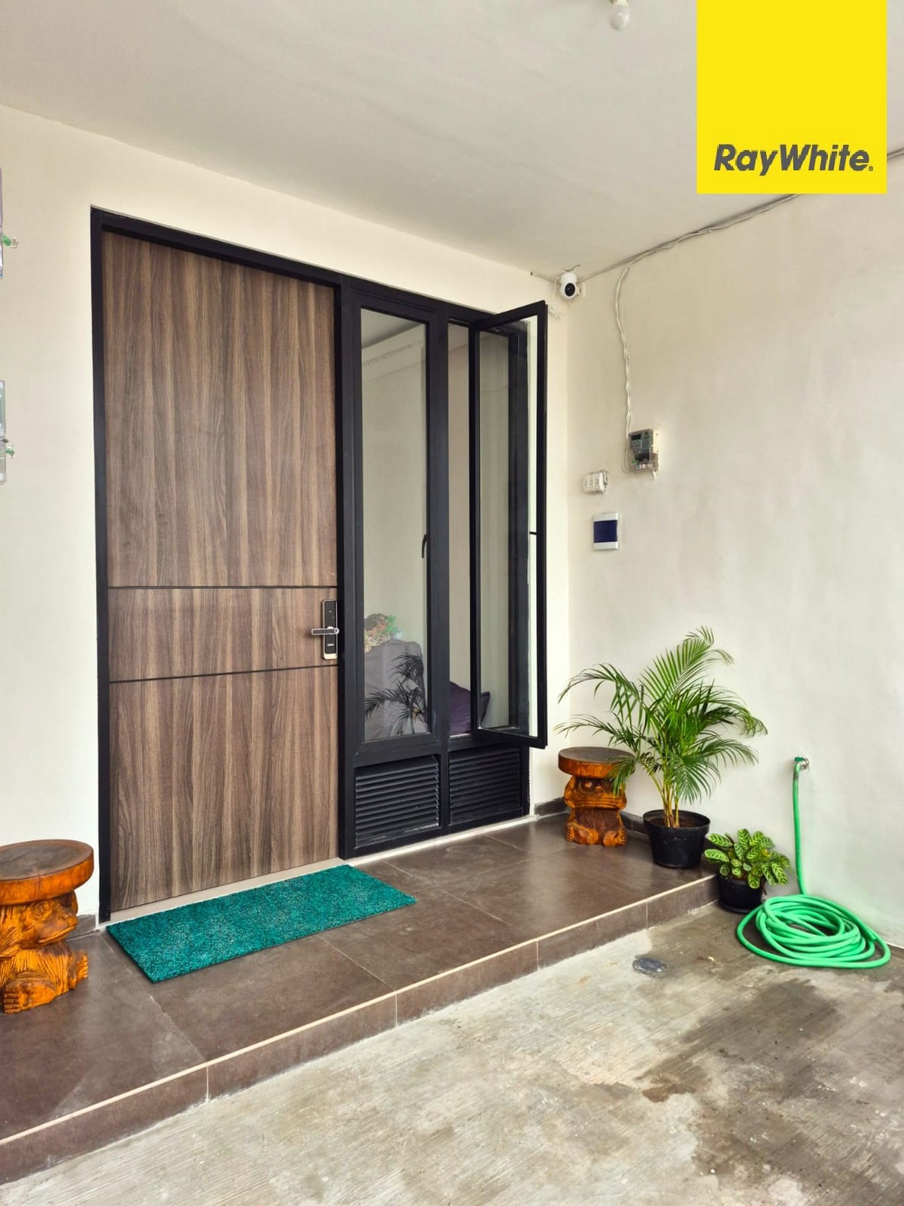 Dijual Rumah Kost 2 lantai di Lebak Arum Surabaya