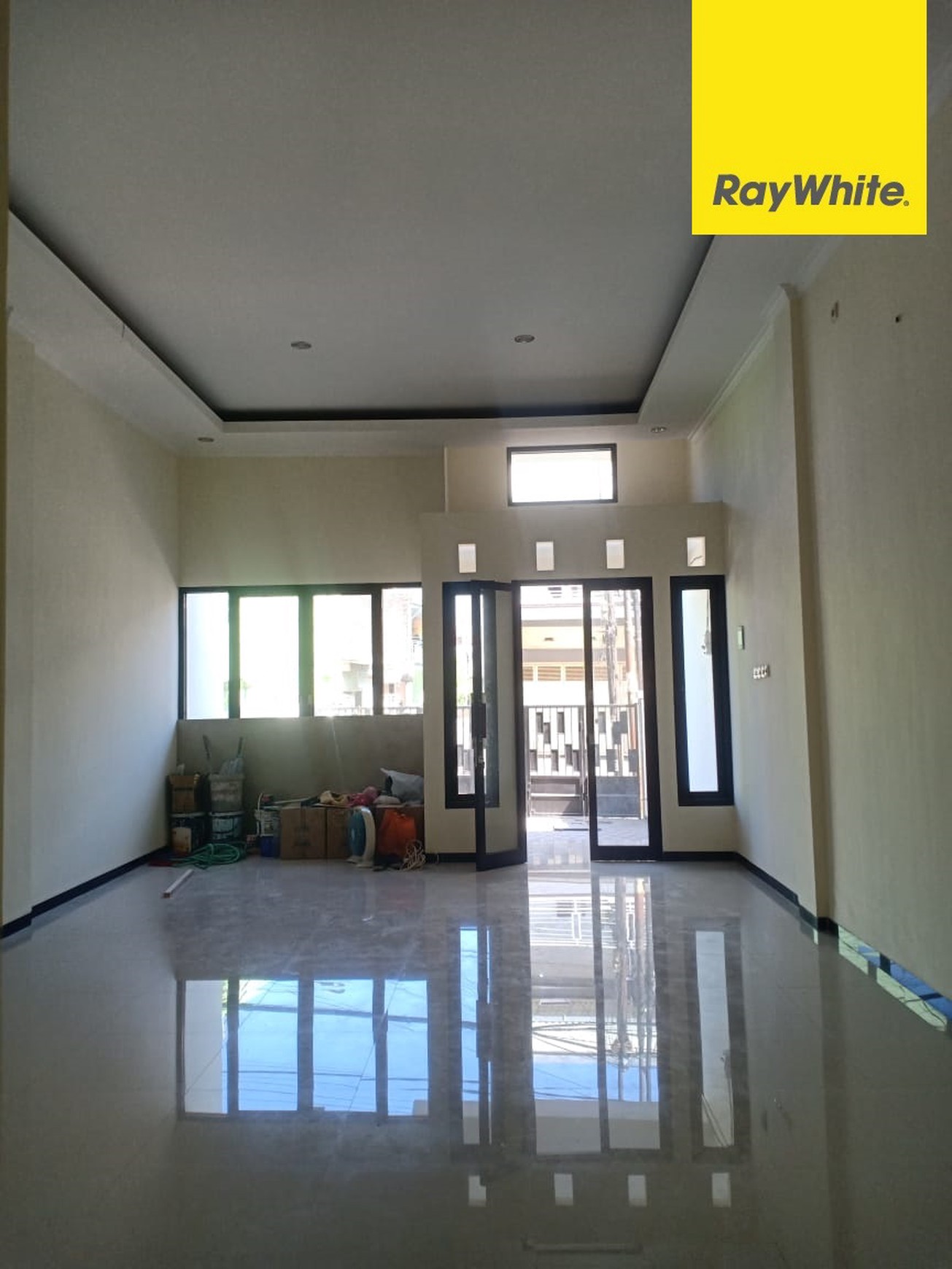 Dijual Rumah 2 lantai di Raya Tambak Medokan Ayu Surabaya