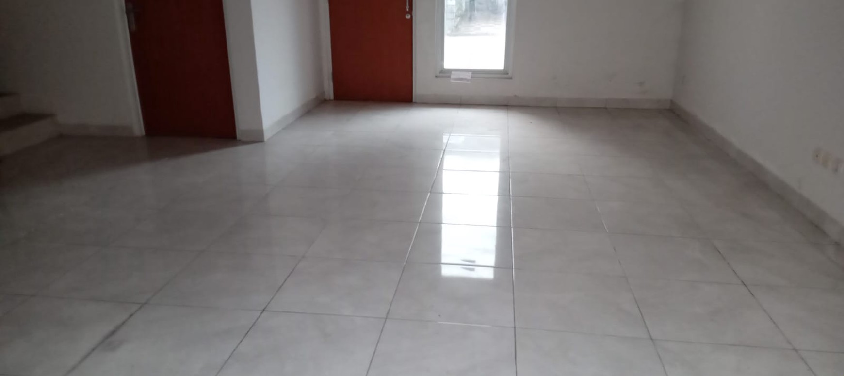 Rumah Lokasi Depok 2 Lantai KT 3+1 Km 3+1 SHM
