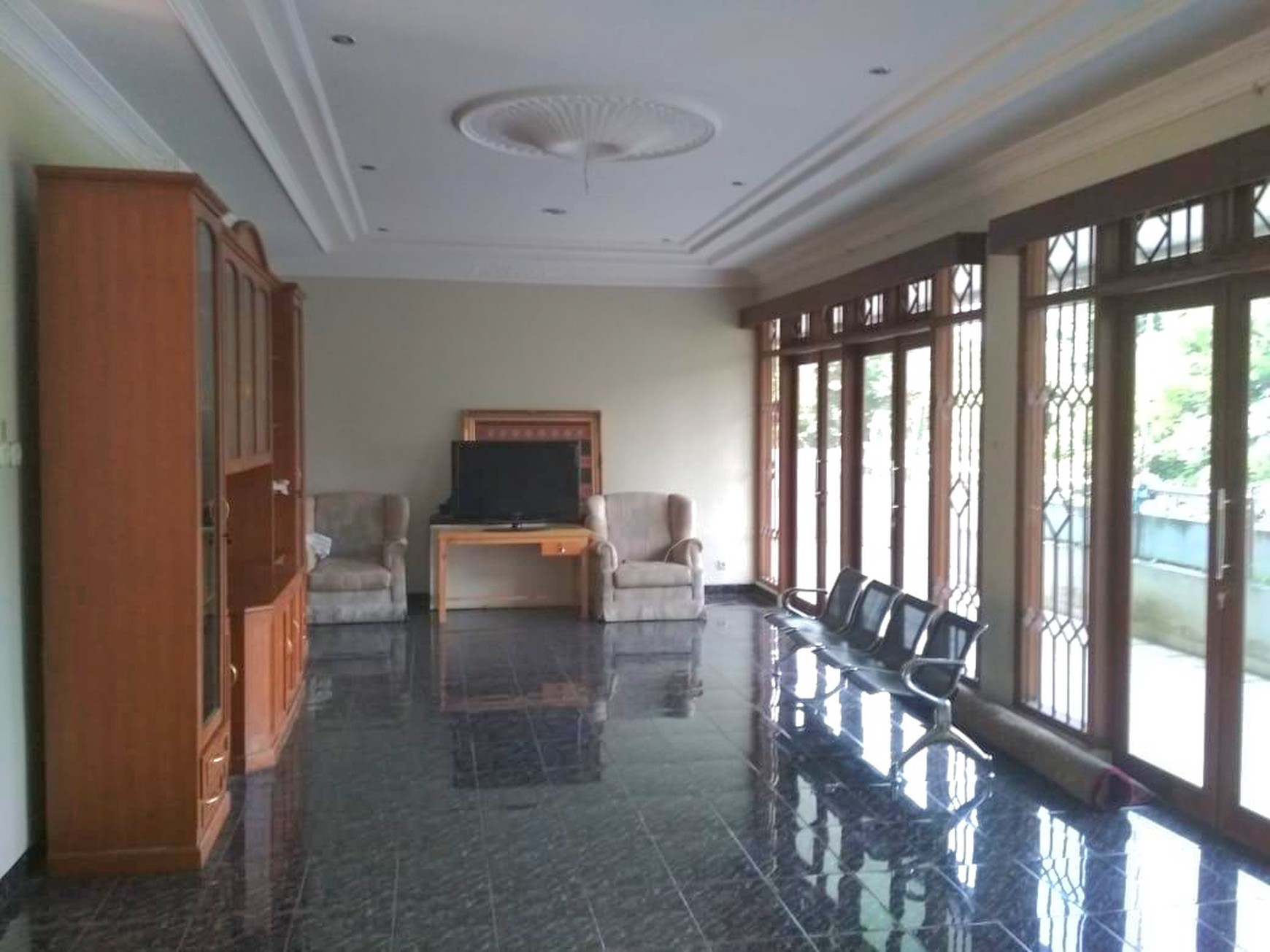 RUMAH DIJUAL NYAMAN DI DAERAH ELITE DI BOGOR