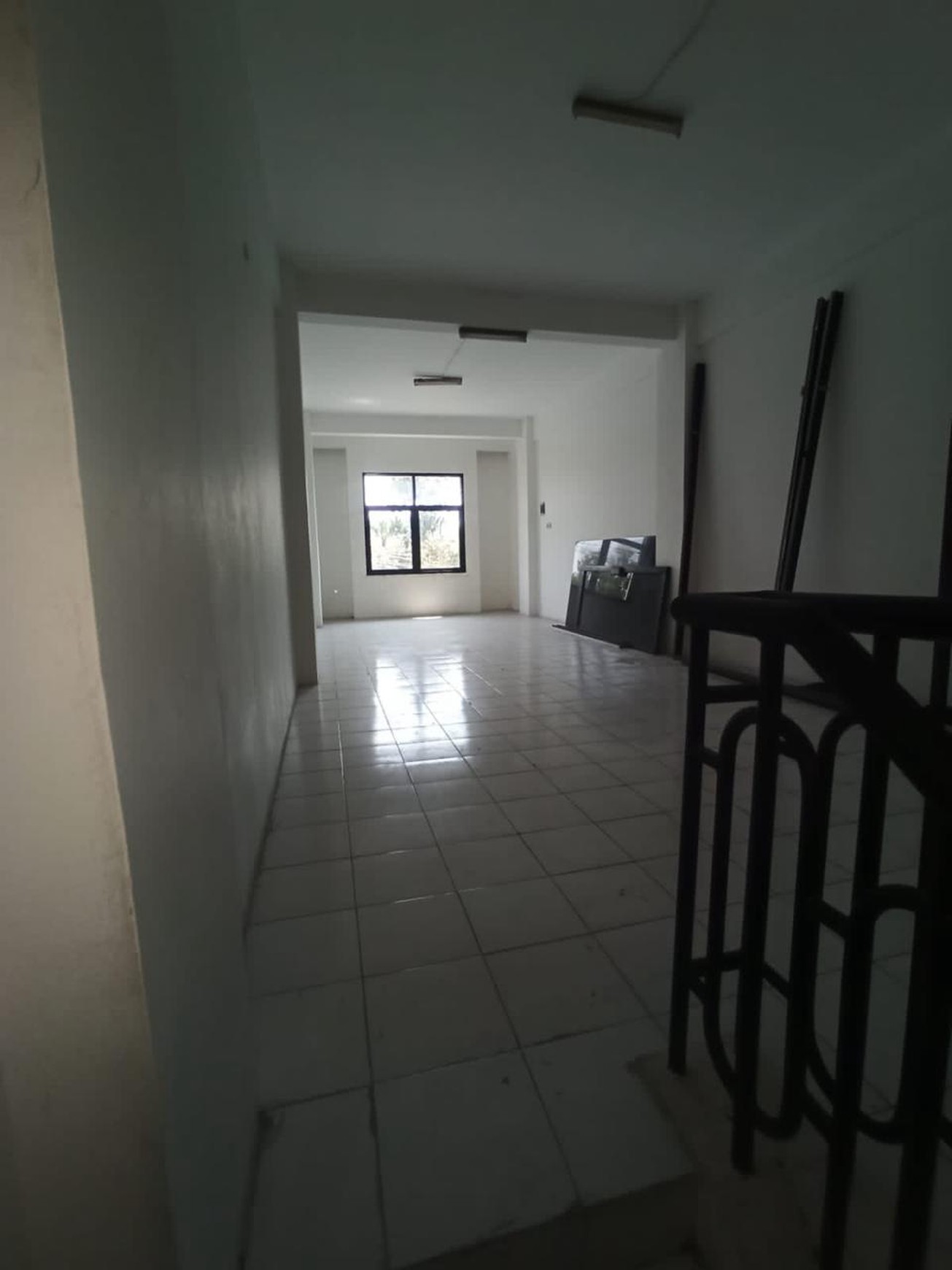 Disewakan Ruko 0 Jalan Raya Di Surabaya Selatan