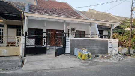 Disewakan Rumah Siap Huni di Jalan Nginden Surabaya