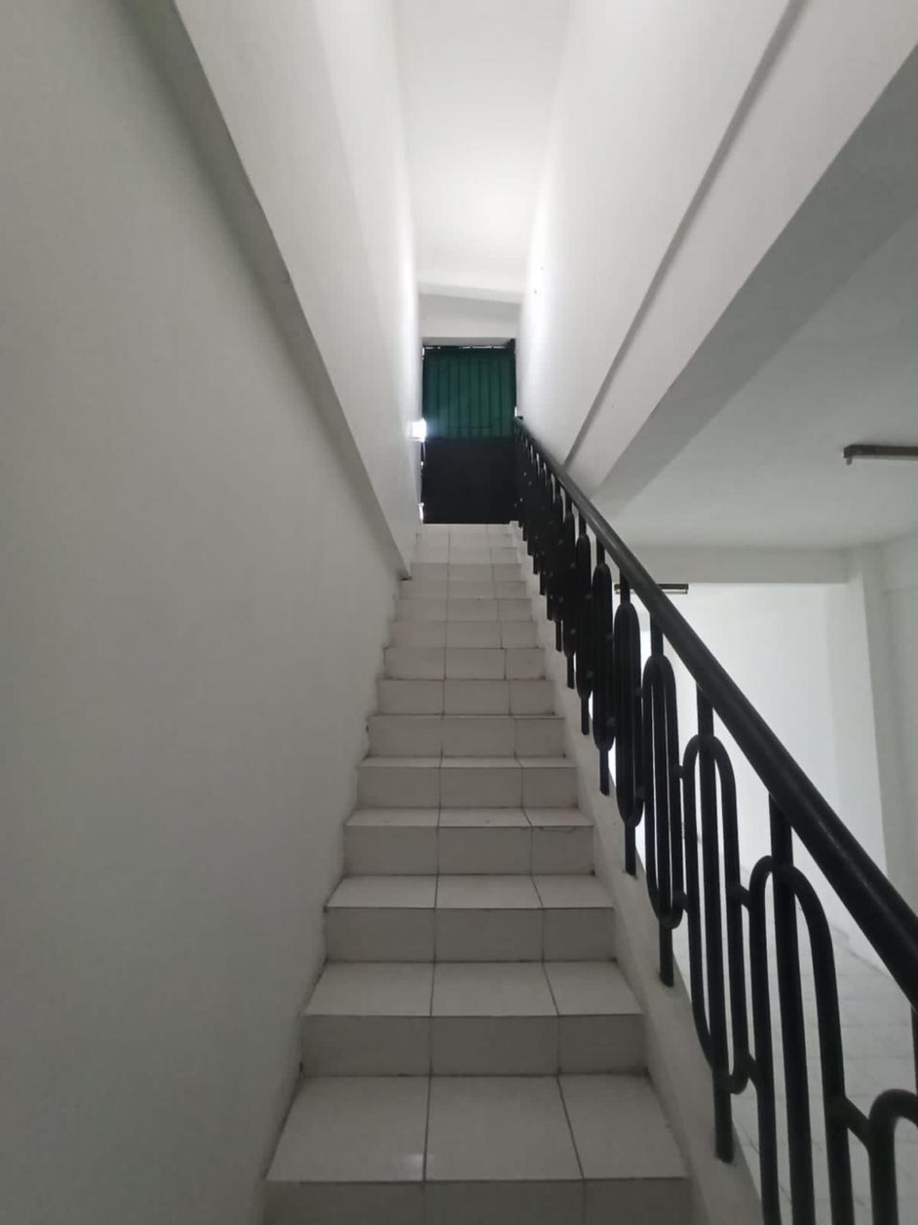 Disewakan Ruko 0 Jalan Raya Di Surabaya Selatan