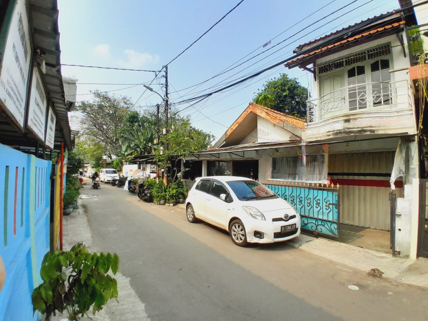 DIJUAL RUMAH TUA HITUNG TANAH DI KEMAYORAN