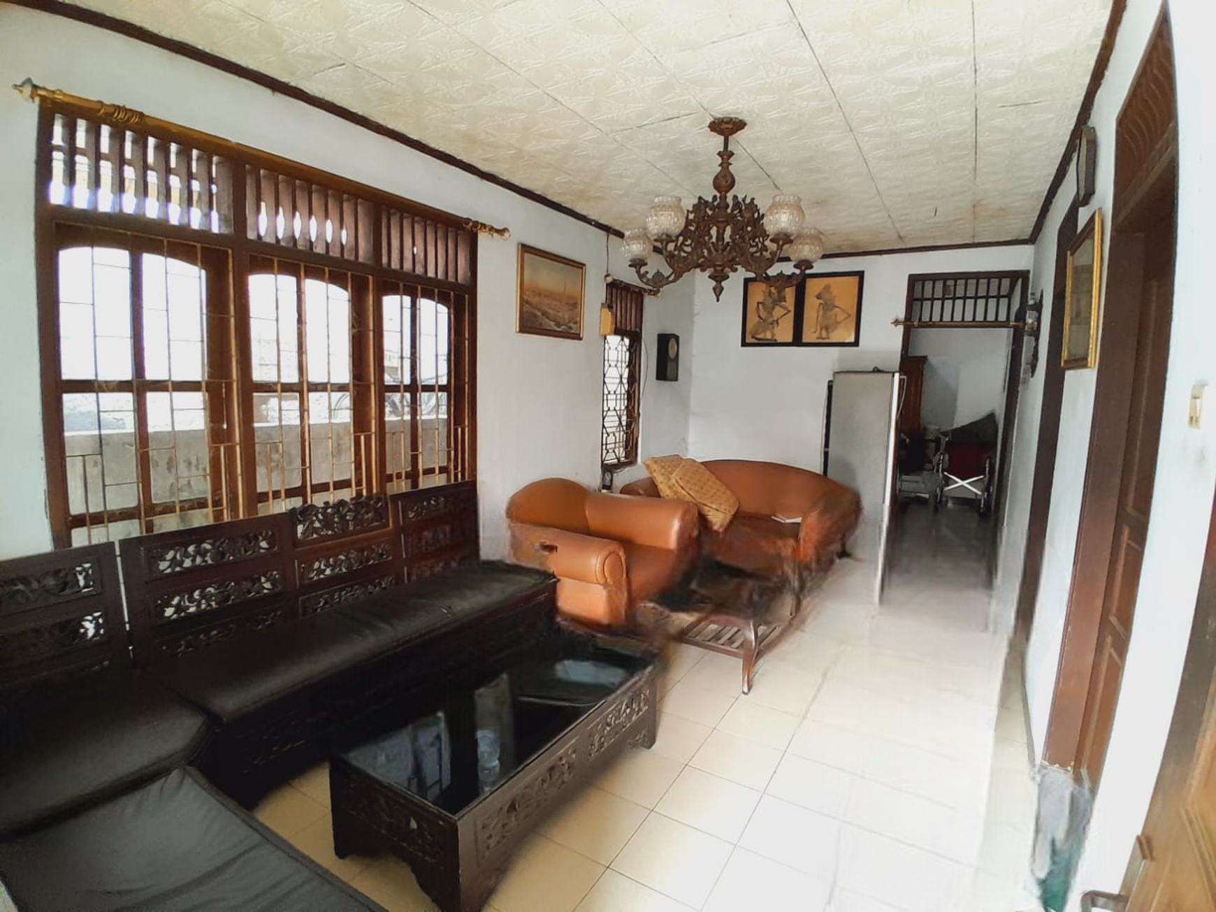 DIJUAL RUMAH TUA HITUNG TANAH DI KEMAYORAN