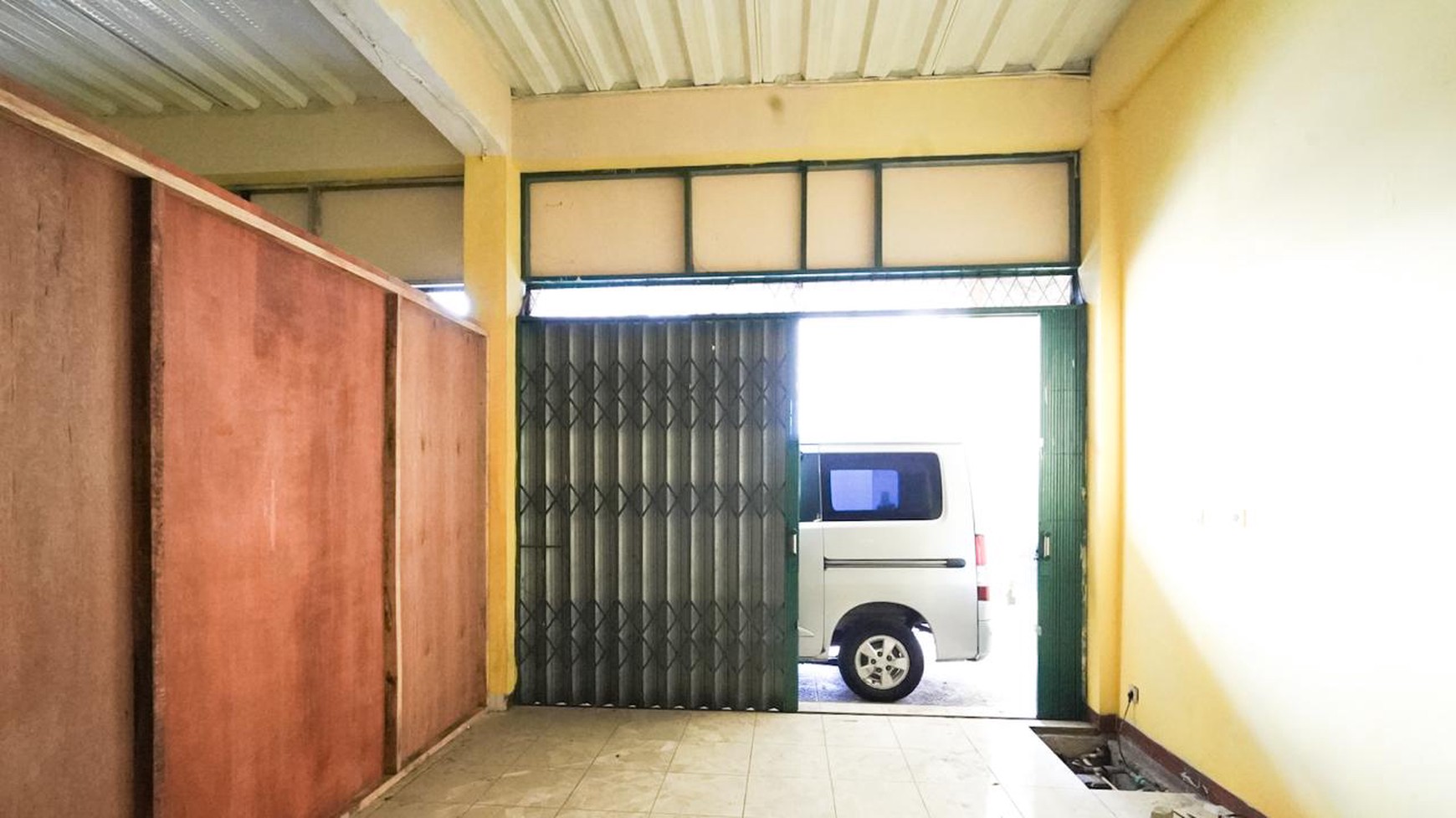Dijual 2 Kios berdampingan di Pondok Cabe