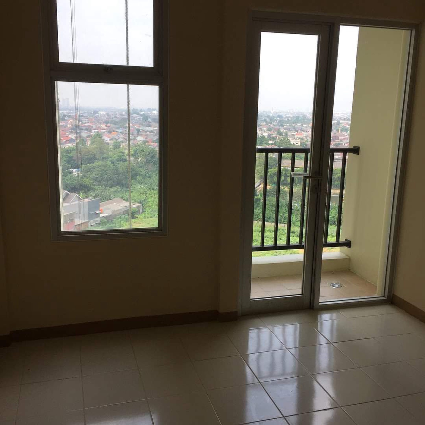 Apartemen Victoria Square Luas 21 Tower Valencia Tangerang