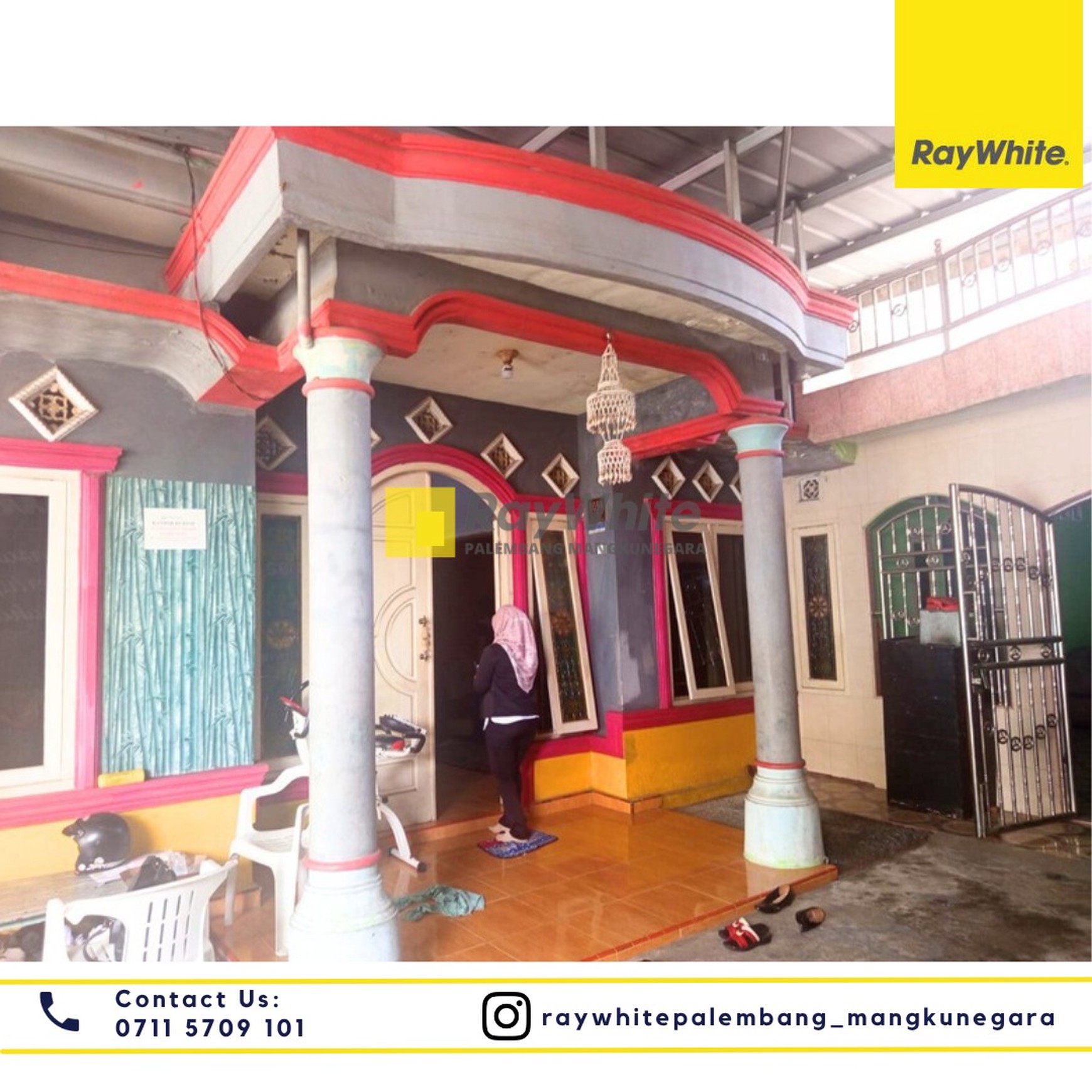 Rumah 2 Lantai di Plaju.