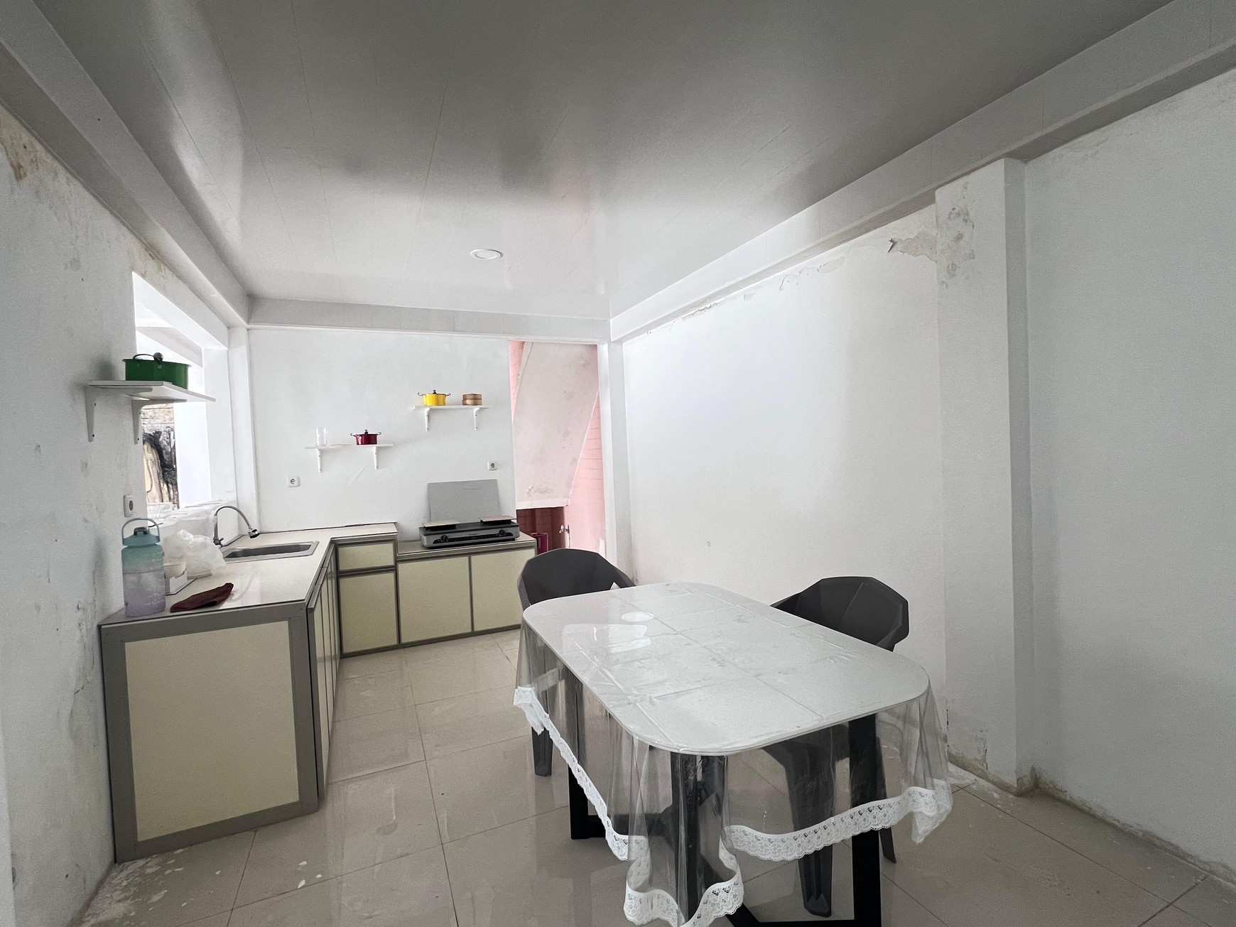 Dijual Tanah Bonus Rumah Di Kertajaya indah Tengah