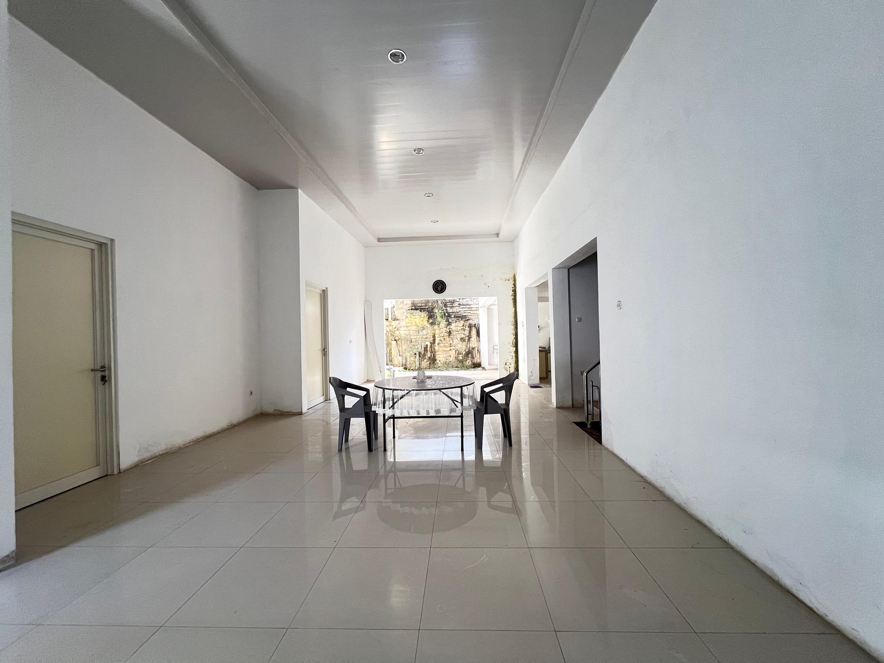 Dijual Tanah Bonus Rumah Di Kertajaya indah Tengah