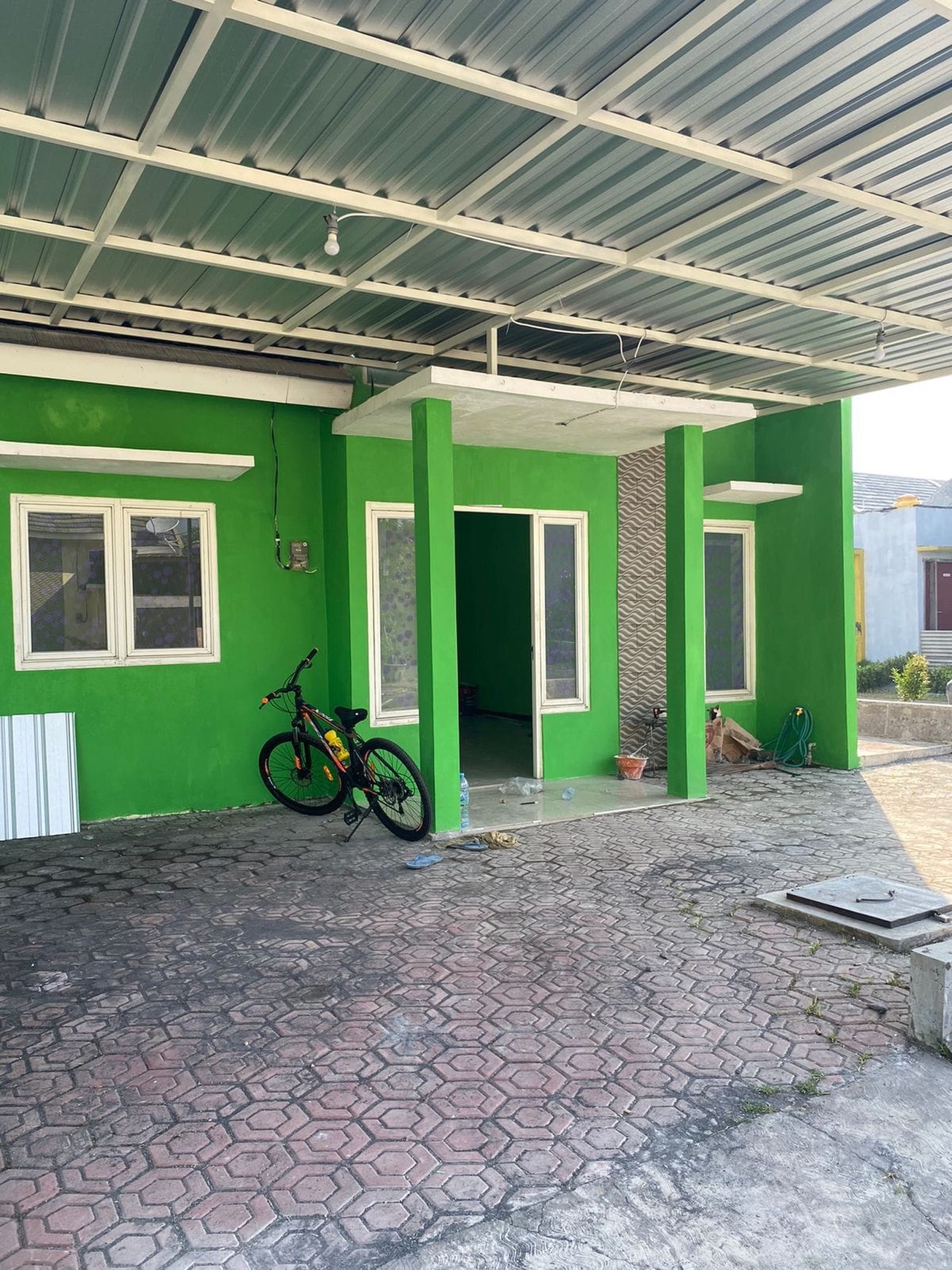 Dijual Rumah Hook Sidoarjo di Royal Park Juanda Kwangsan Sedati