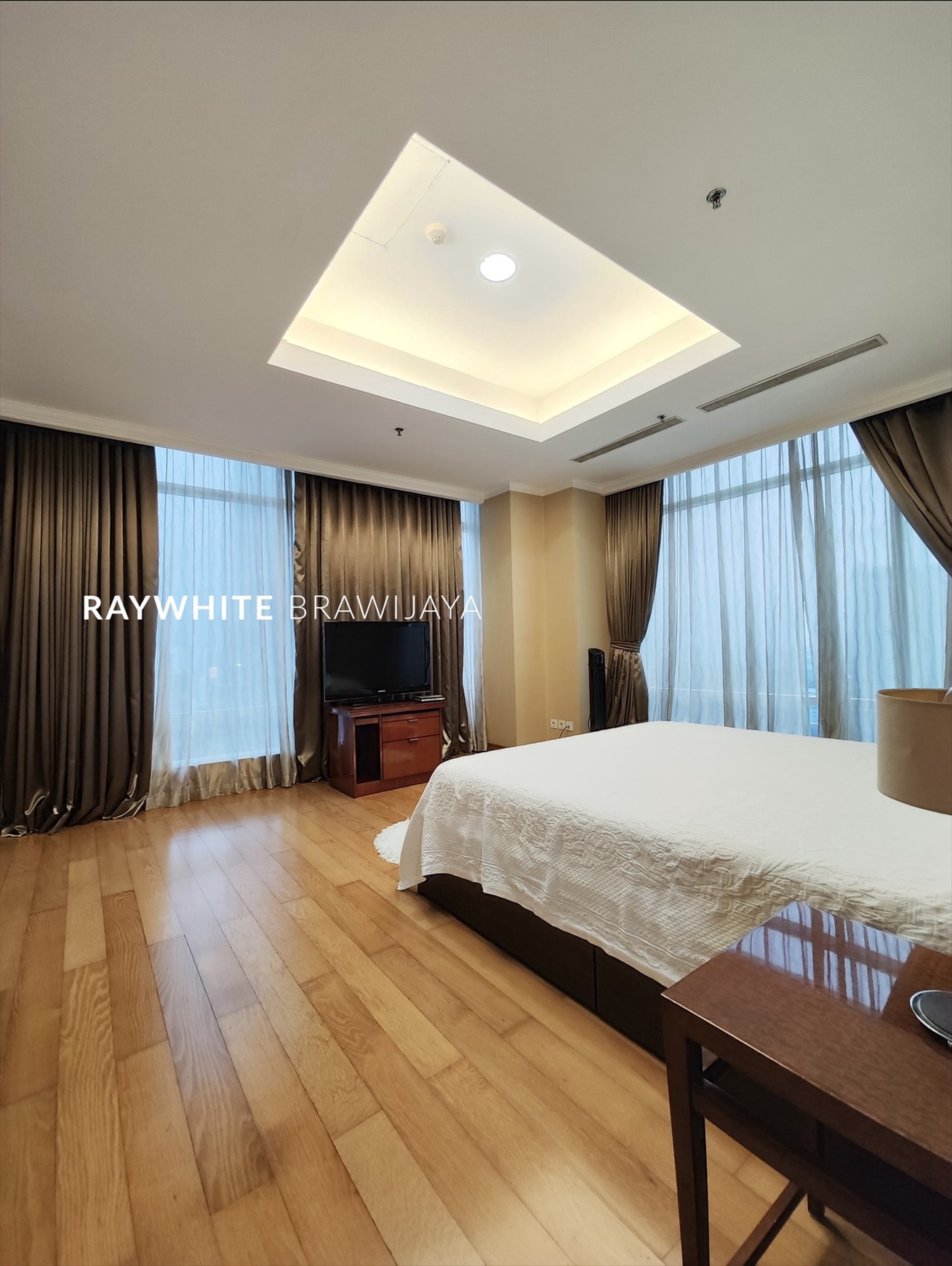 Apartment Kempinski Residence Furnished Area Sudirman