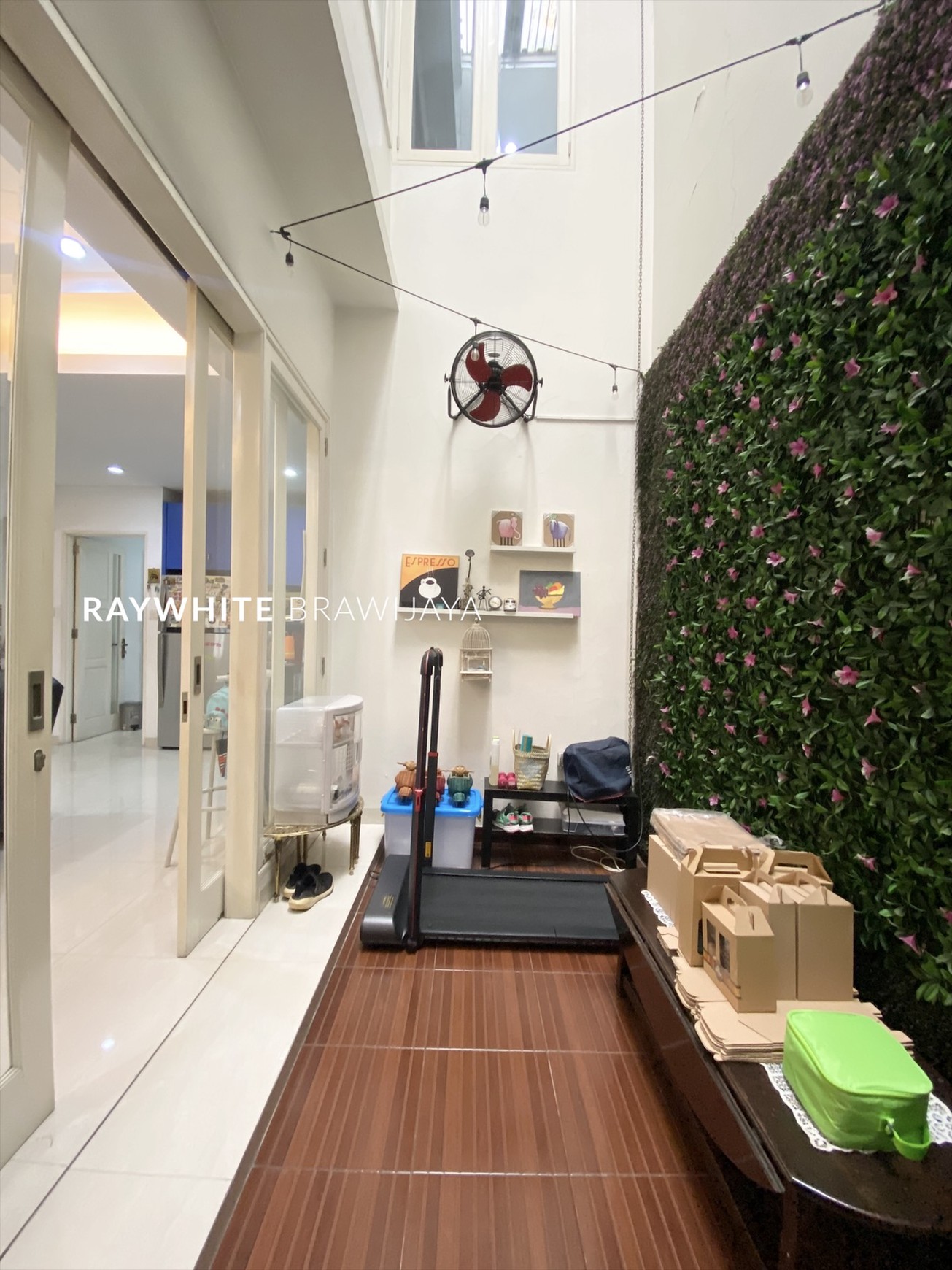 Rumah Siap Huni Selangkah Ke Mall PIM Area Pondok Indah
