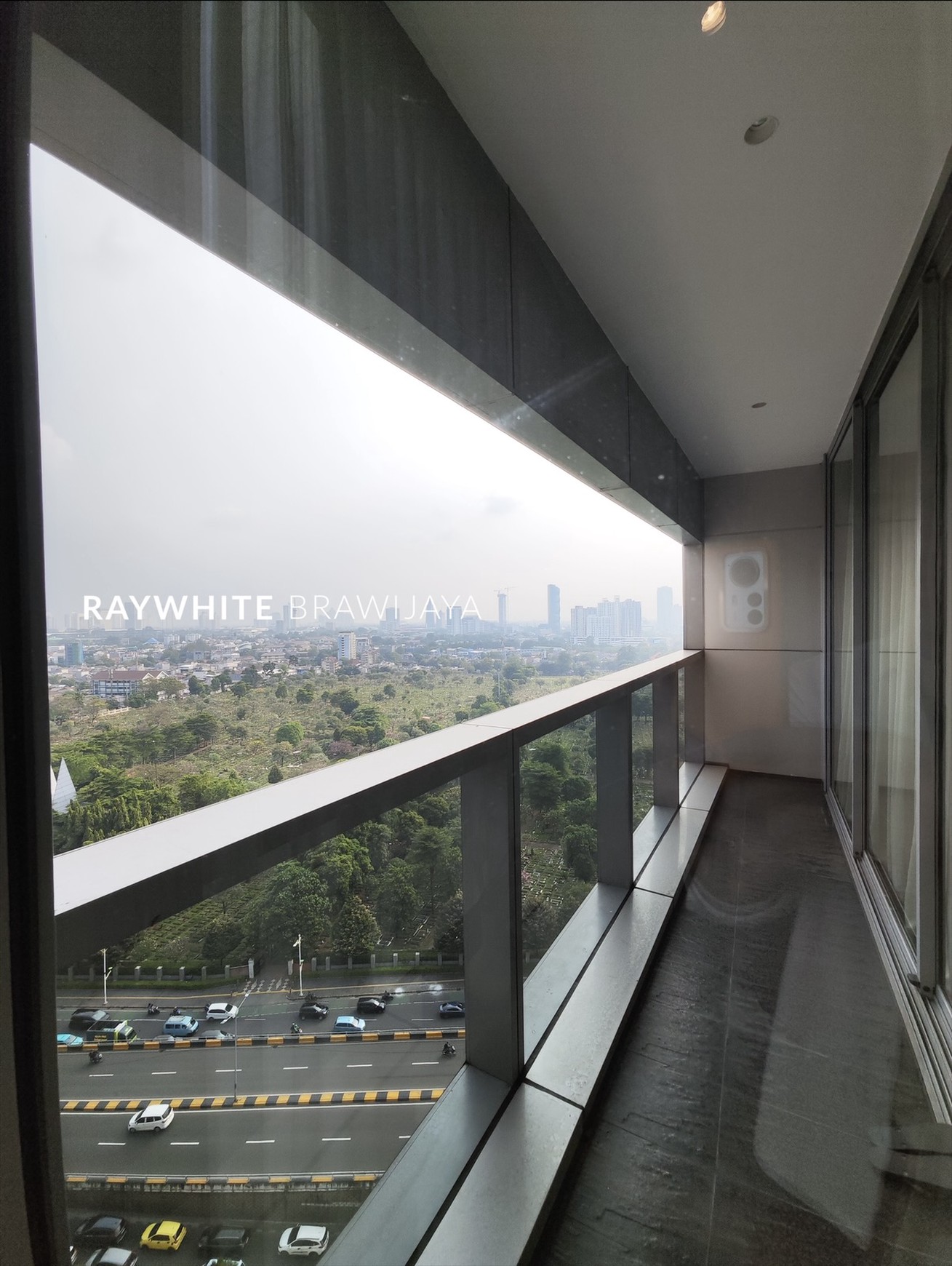 Apartment Casa Domaine Middle Floor Area Sudirman