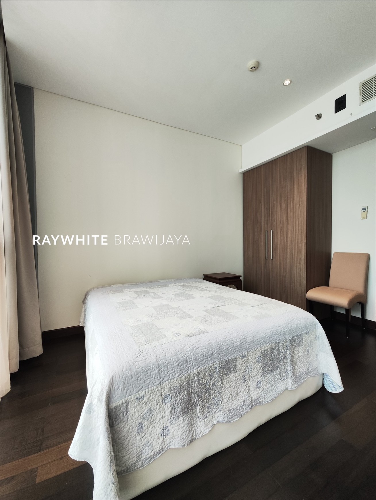 Apartment Casa Domaine Middle Floor Area Sudirman