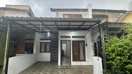 Rumah dalam Cluster, Minimalis, Bebas Banjir di Serua- Ciputat.