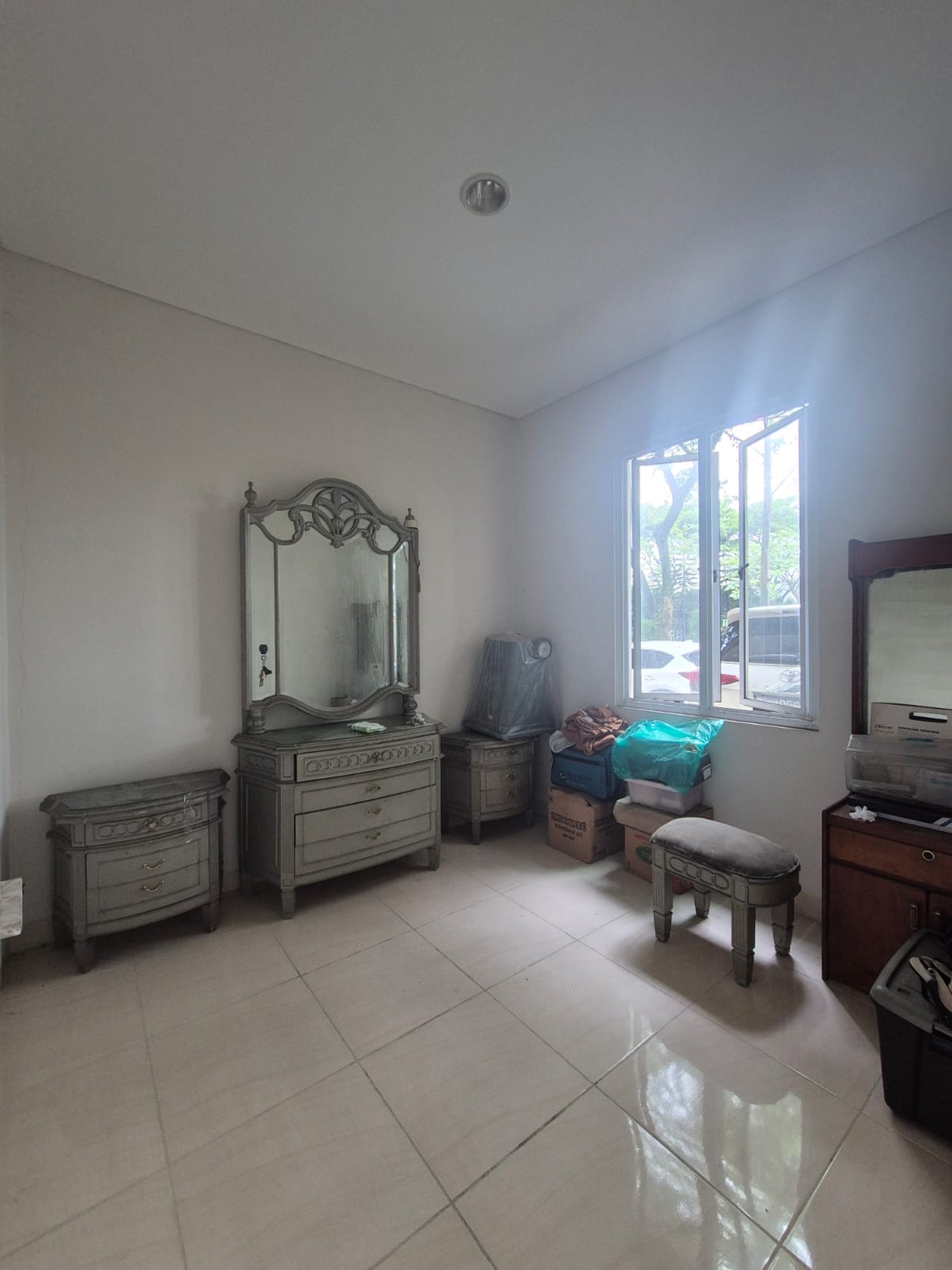 Turun Harga rumah standart  Vanya Park BSD