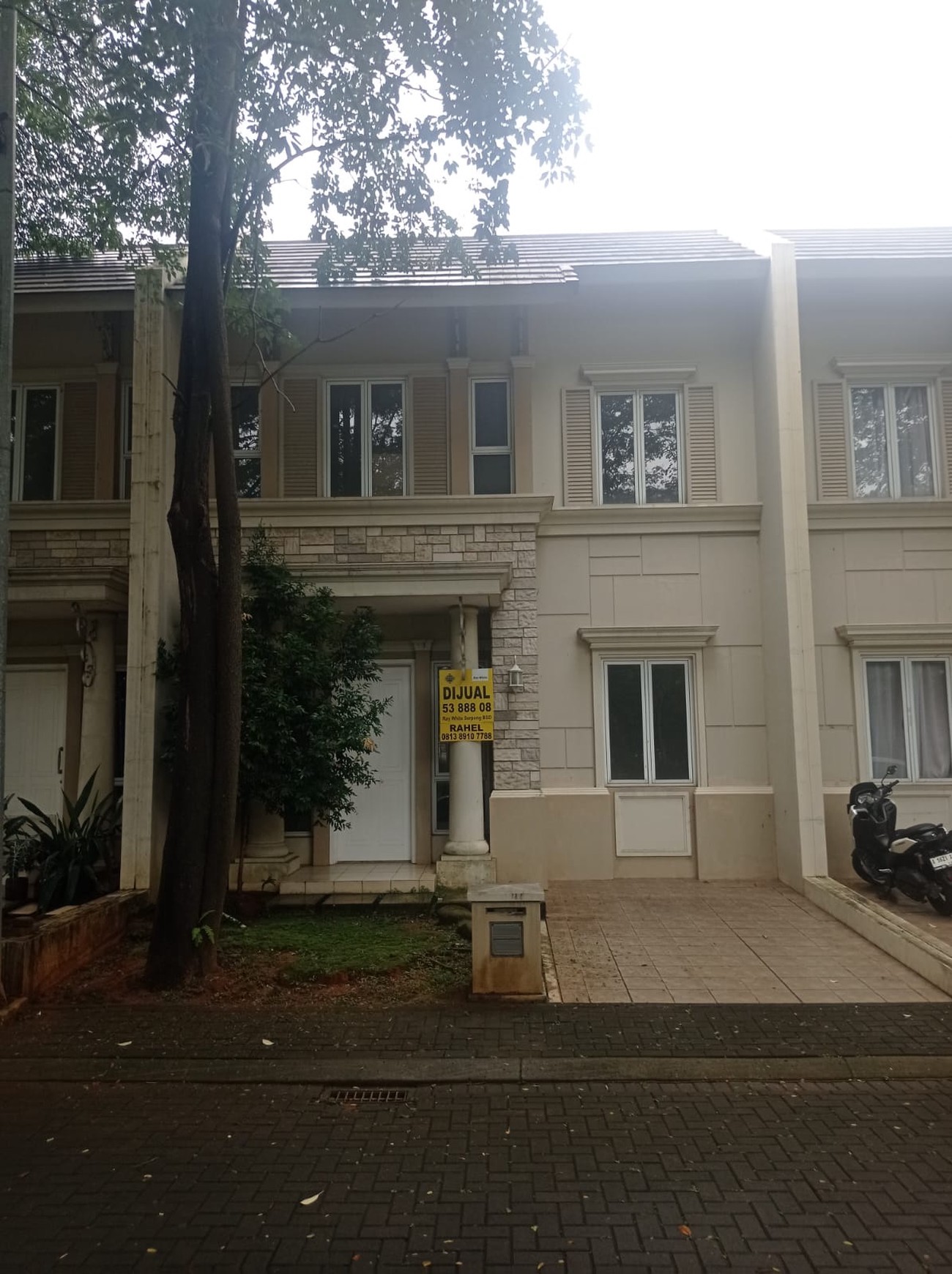 Turun Harga rumah standart  Vanya Park BSD