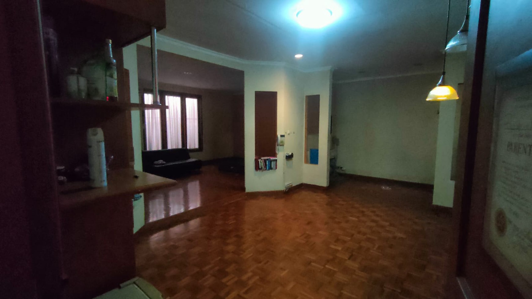 Dijual Lelang Rumah Klasik Luas Tanah 1042m2 Area Ceger Jakarta Timur