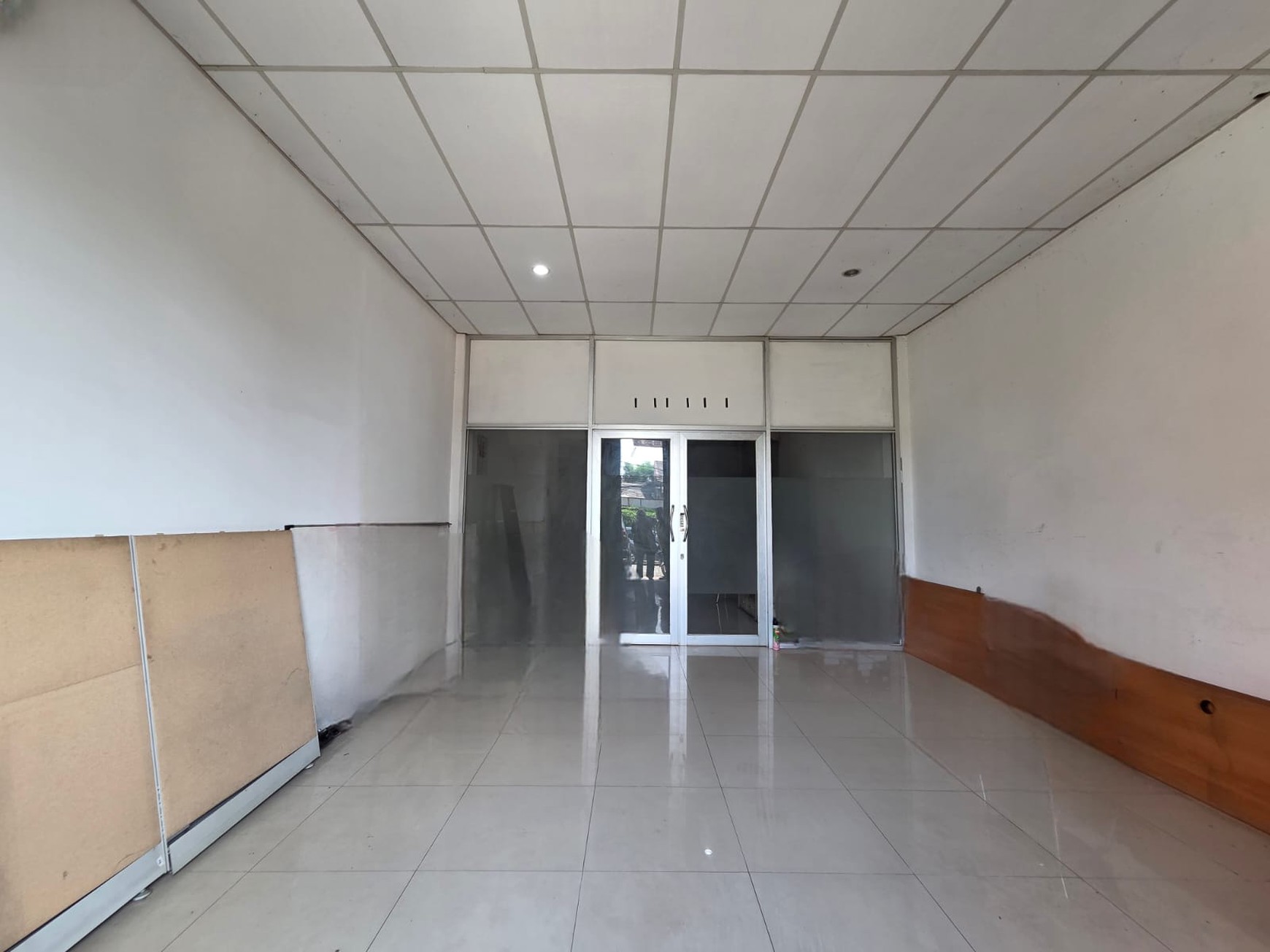 Ruko strategis siap pakai di Veteran Jakarta Selatan