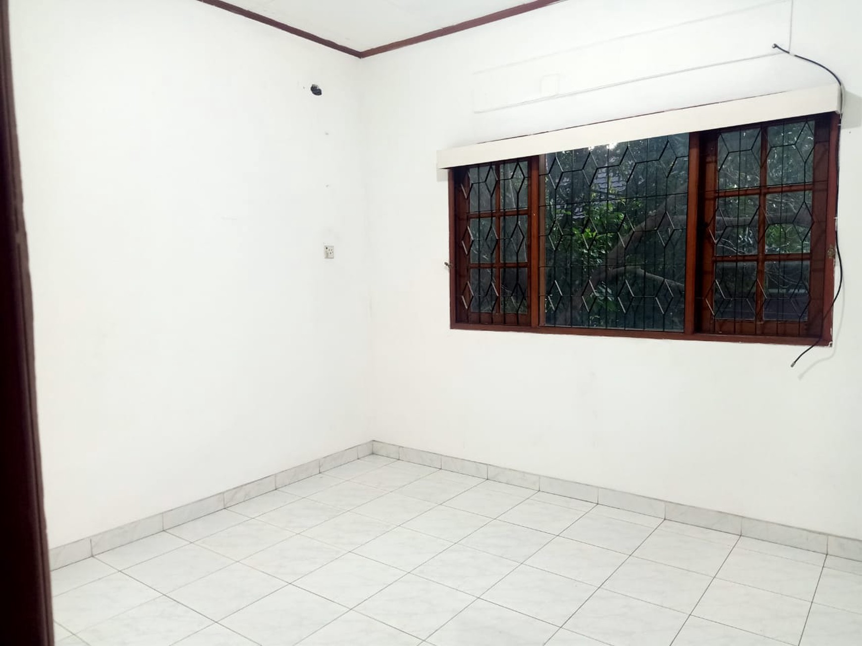 DISEWA RUMAH CLUSTER - HUNIAN HIJAU,ASRI DAN TENANG.