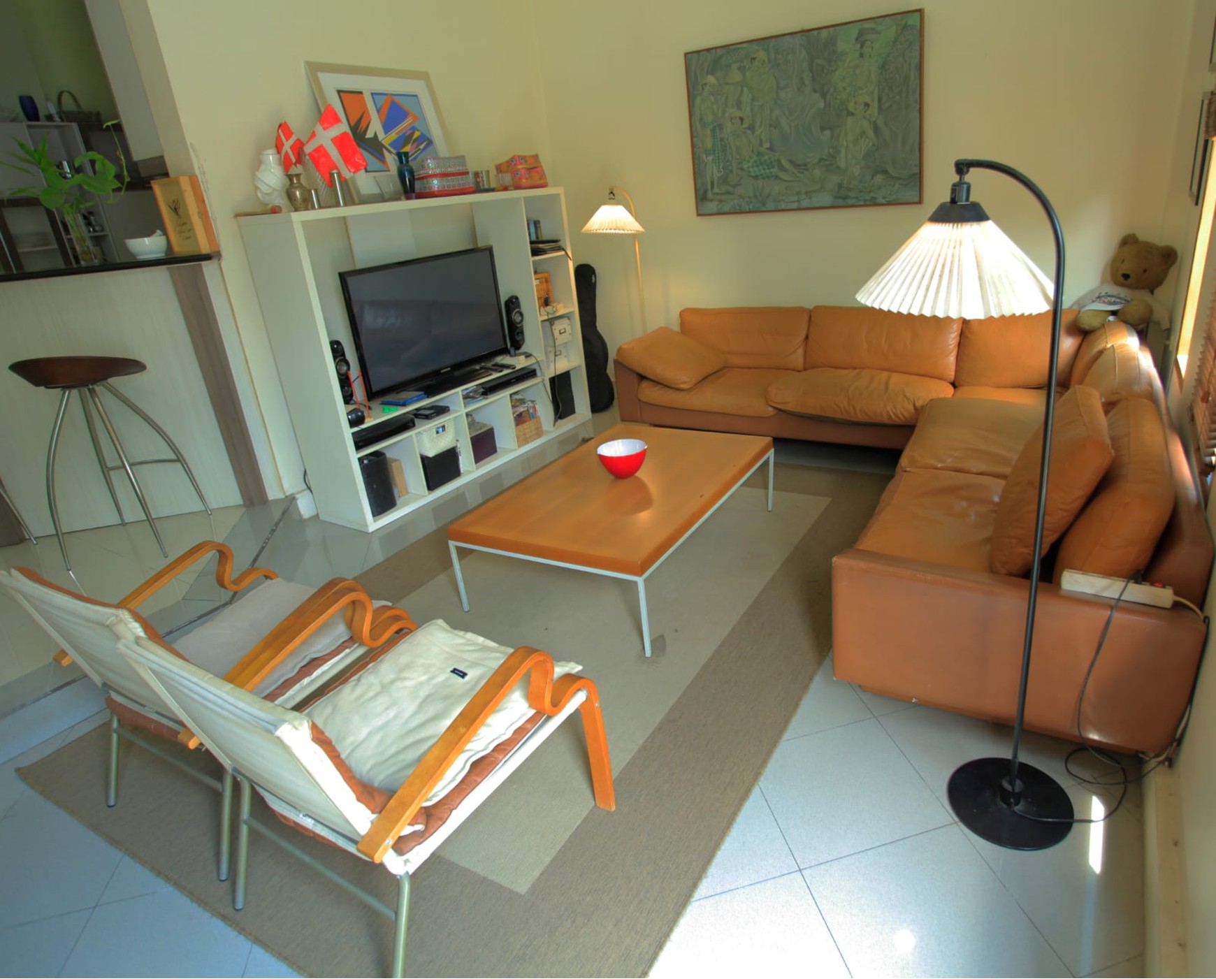 Rumah Luas LT 730 LB 350 di Pondok Aren sudah SHM